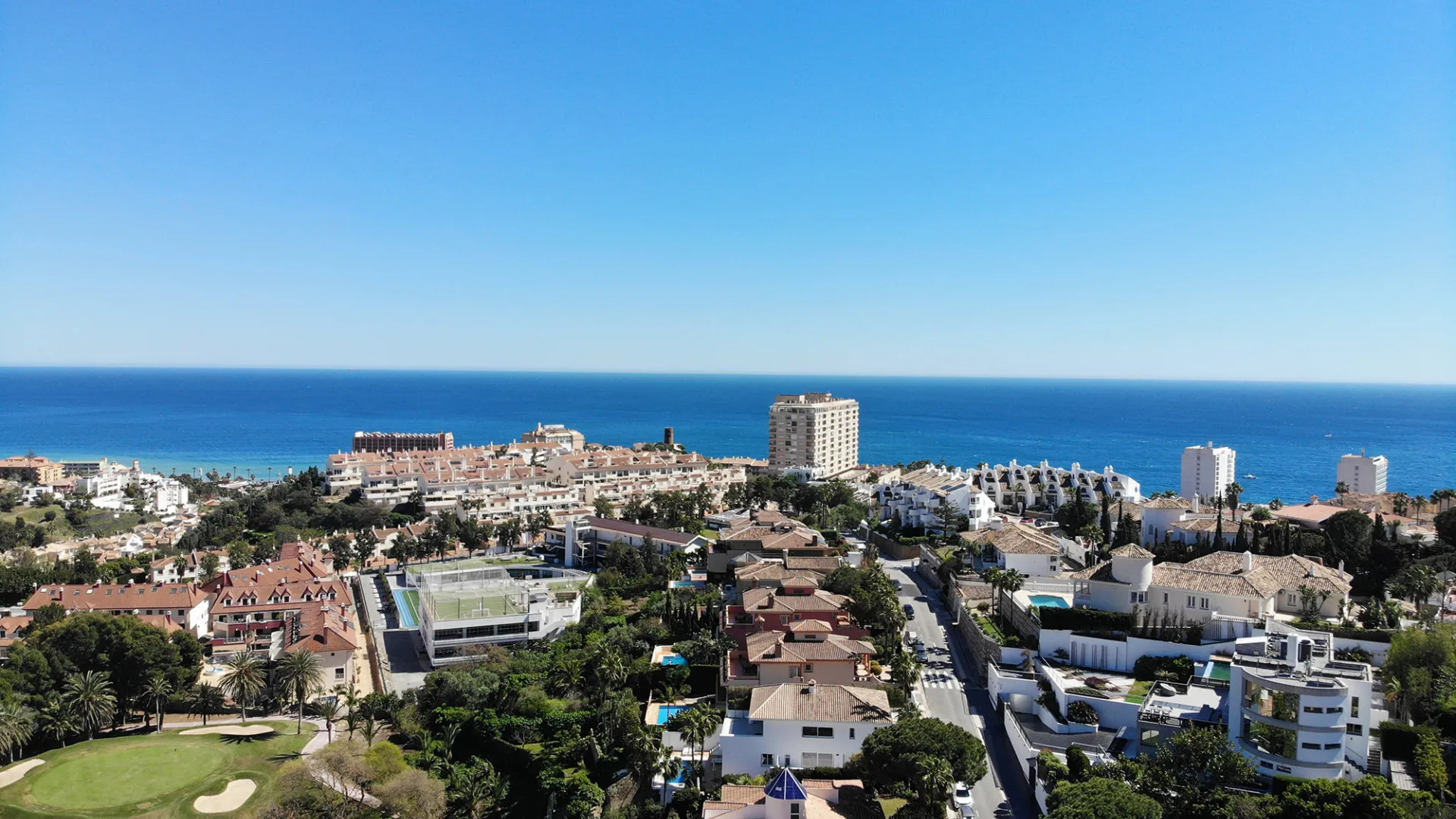 Semi detached villa for sale in Benalmadena