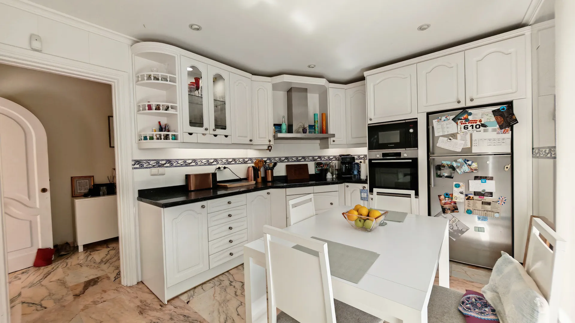 Semi detached villa for sale in Benalmadena