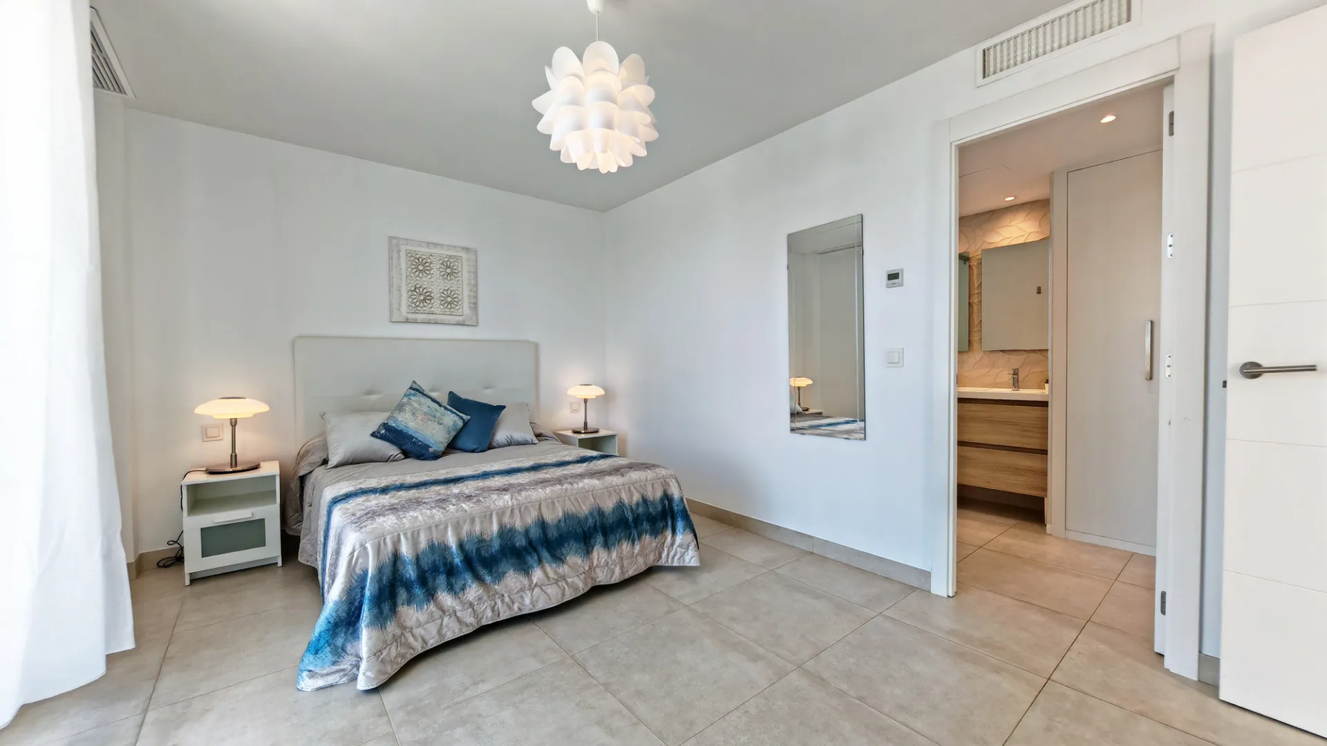 For sale apartment with 3 bedrooms in Cala de Mijas