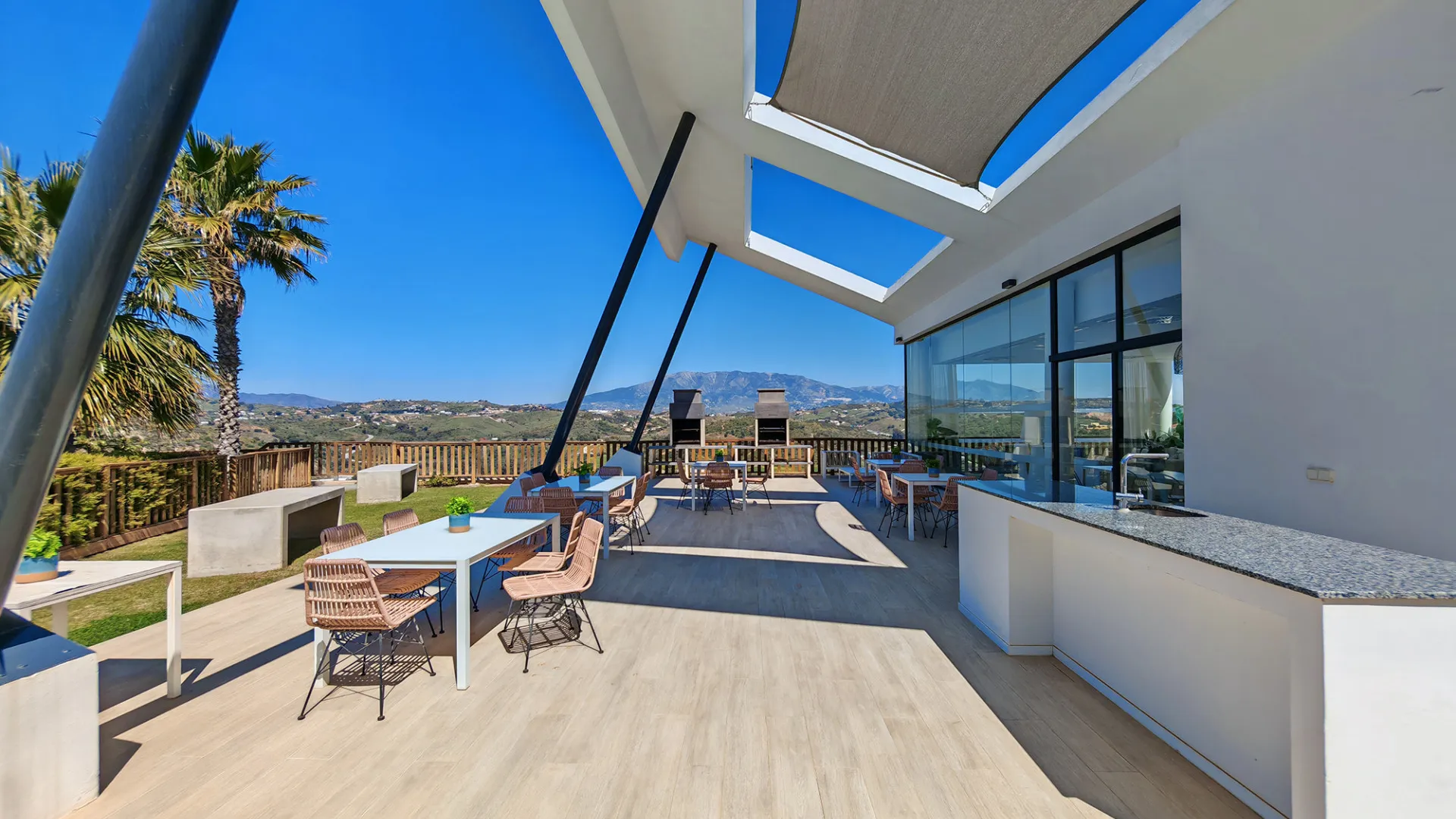 For sale apartment with 3 bedrooms in Cala de Mijas