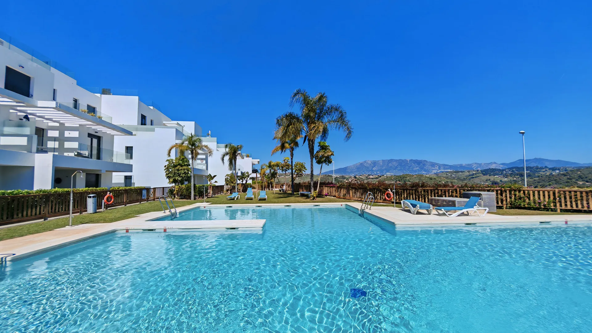 For sale apartment with 3 bedrooms in Cala de Mijas