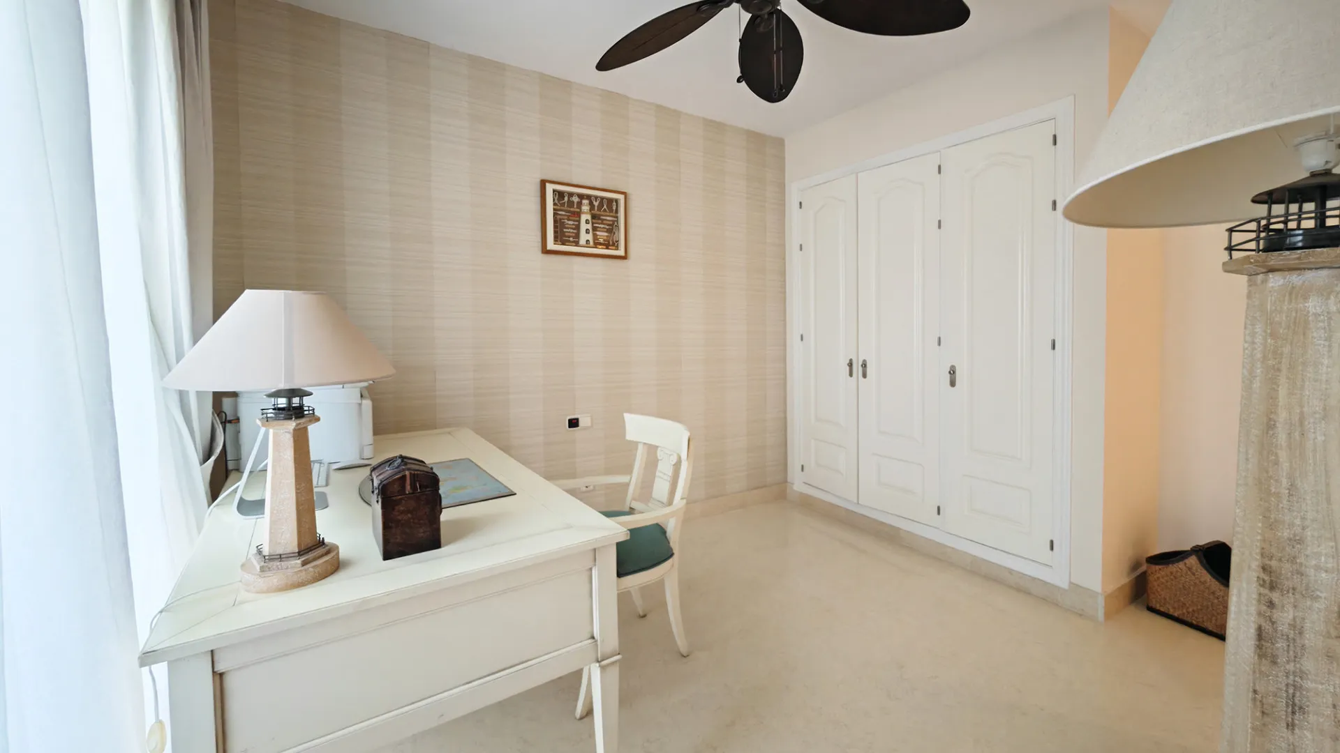 Se vende atico duplex en Benahavis