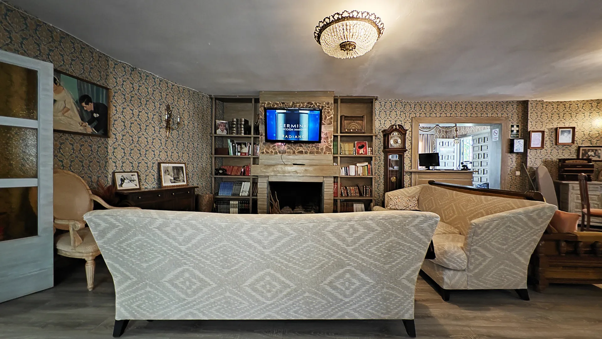 Marbella Centro, villa con 8 dormitorios a la venta