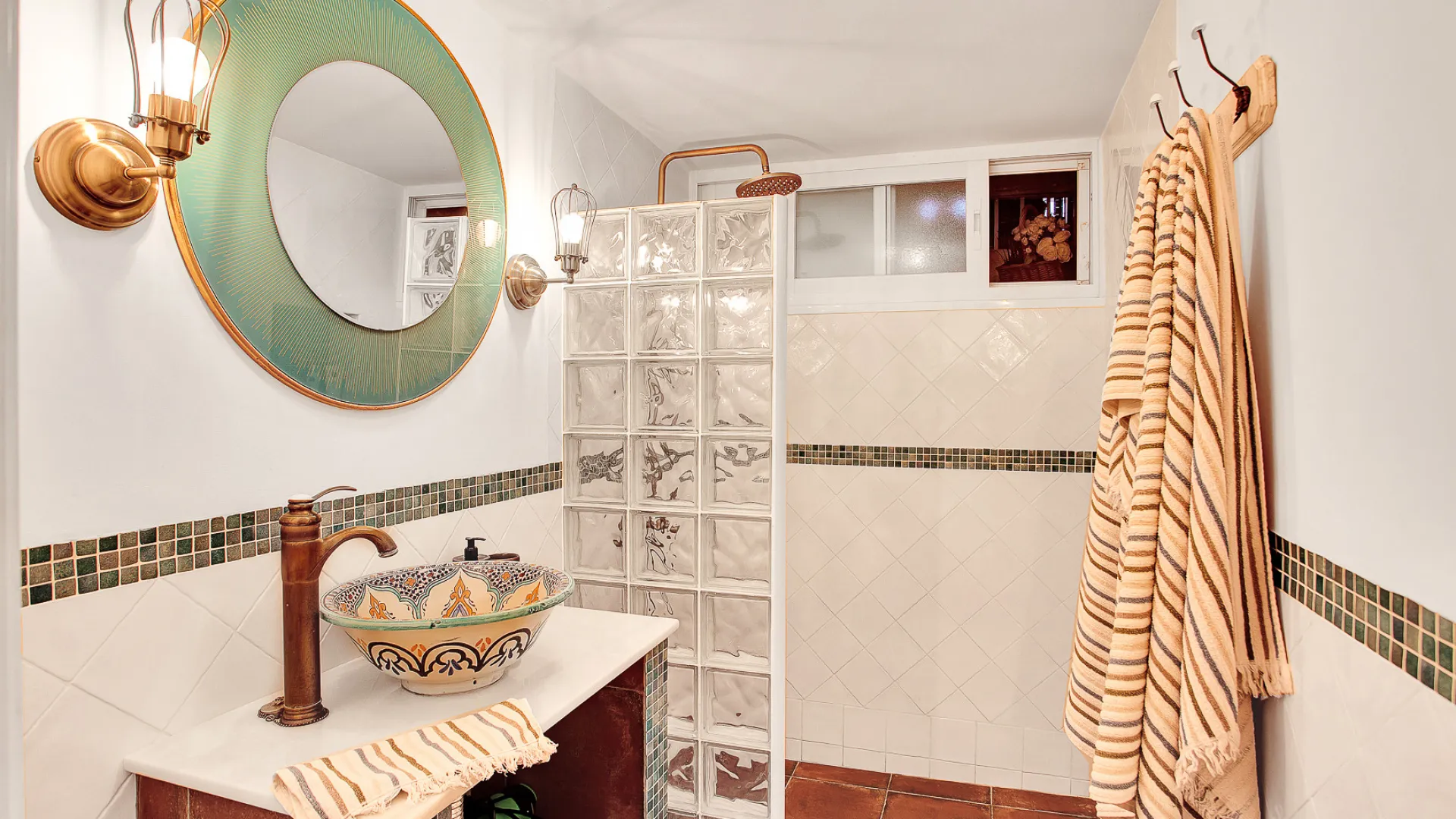 Marbesa, villa con 6 dormitorios en venta