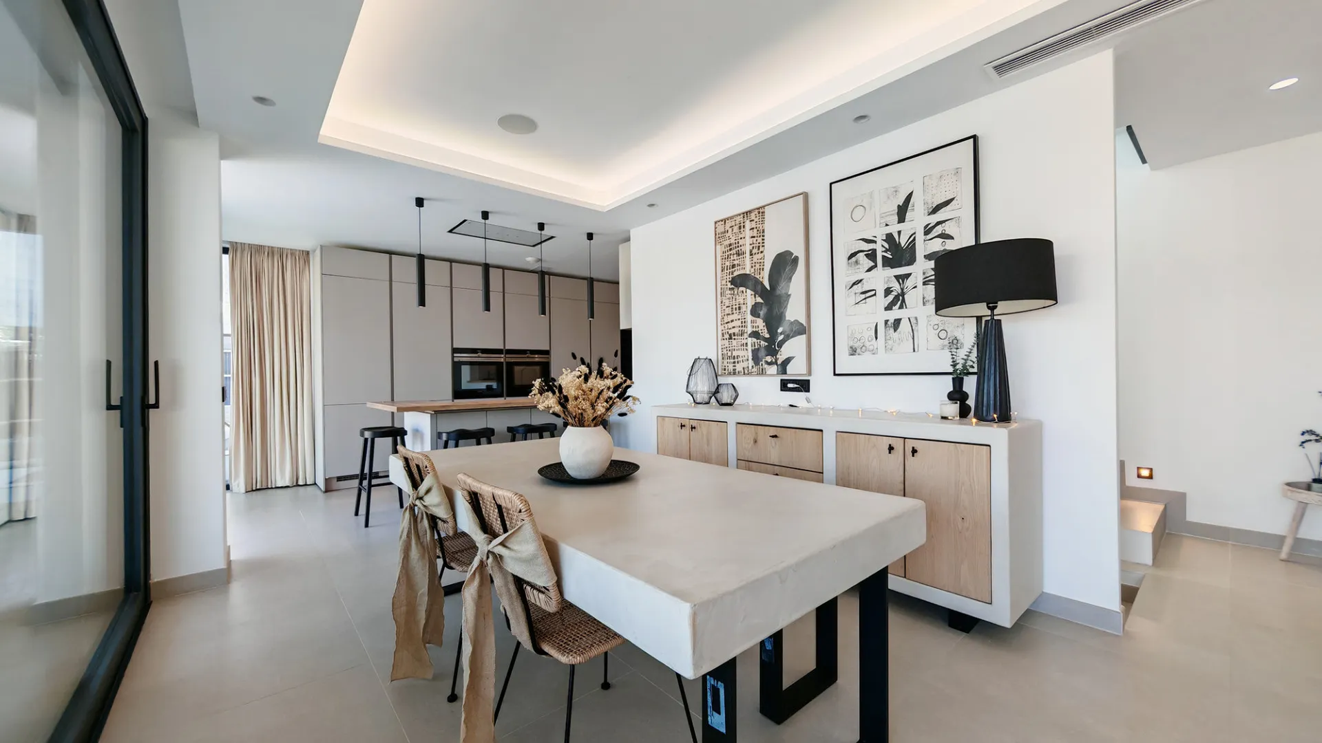 For sale villa in Estepona
