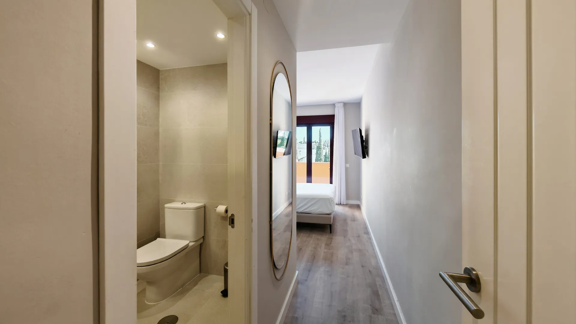 Apartment for sale in Benahavis