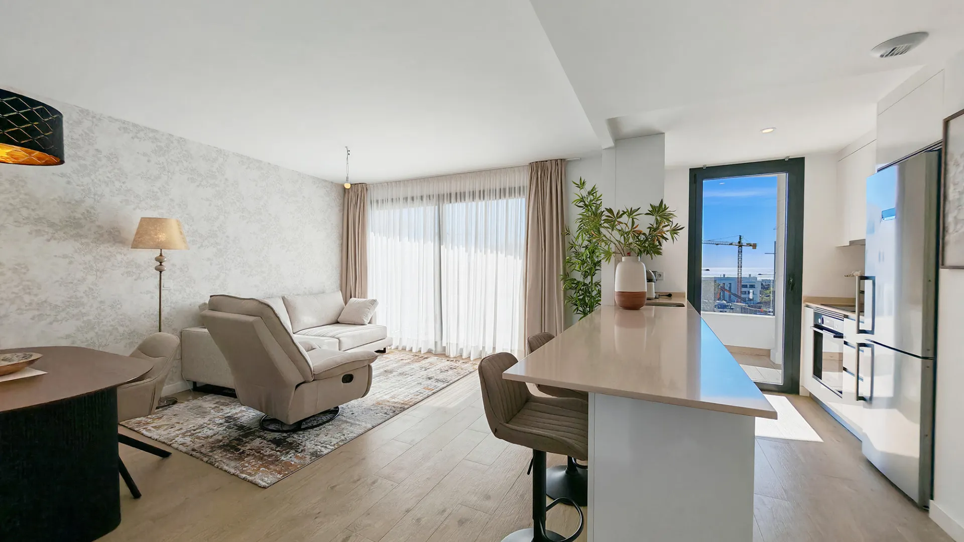 For sale apartment with 2 bedrooms in Estepona
