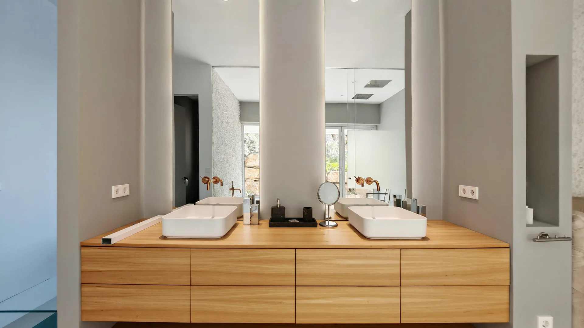 La Mairena, villa con 6 dormitorios en venta