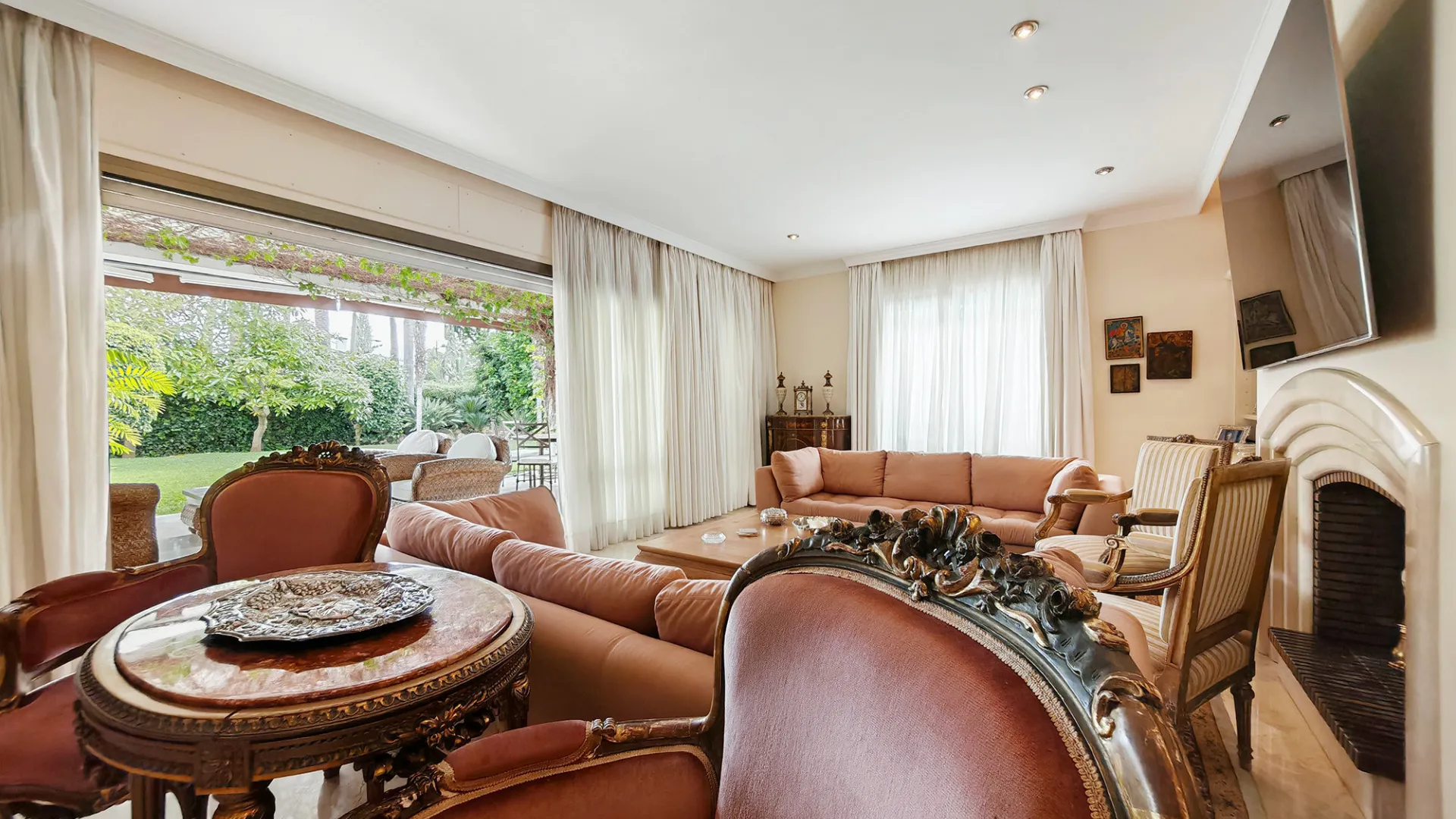 Los Monteros, villa en venta