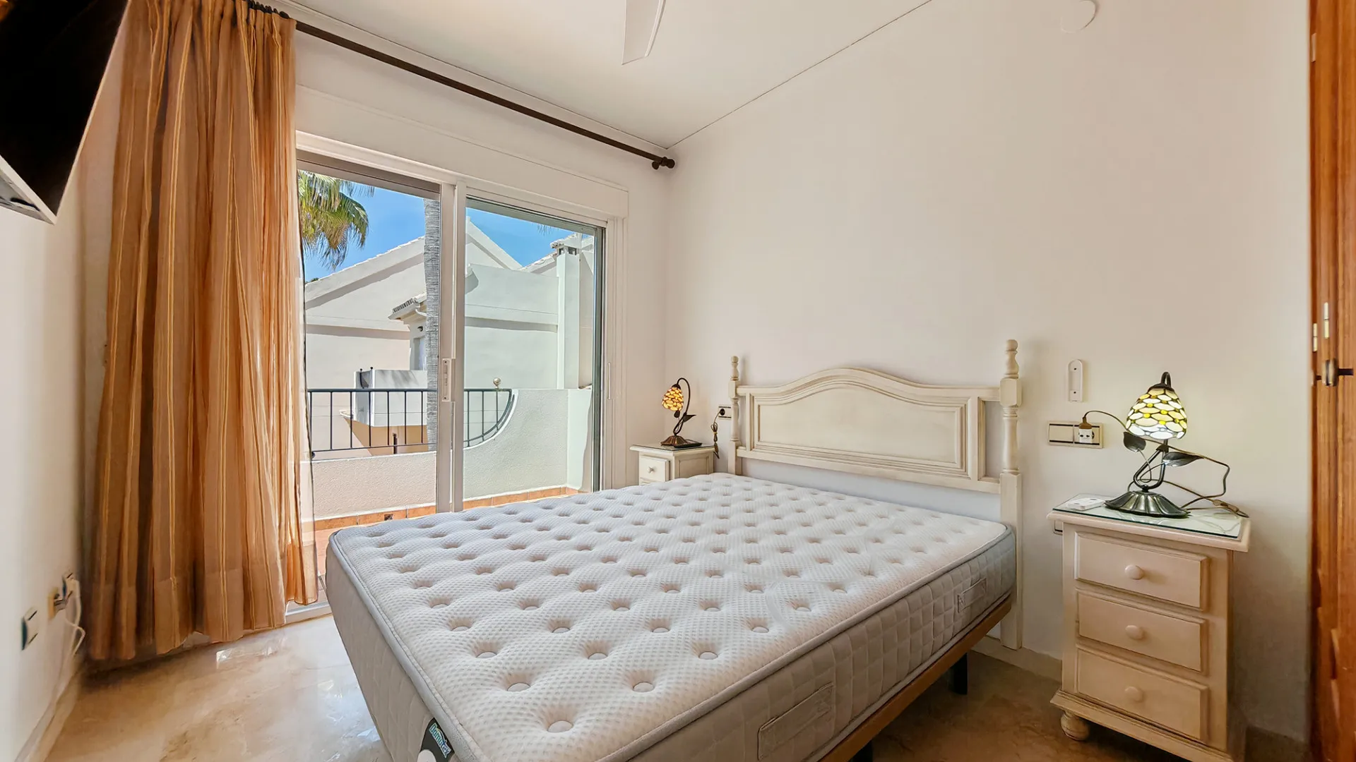 Town house for sale in Las Chapas