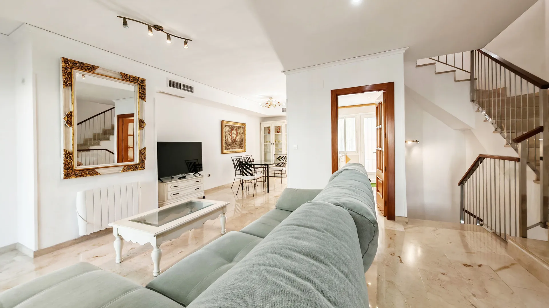 Town house for sale in Las Chapas