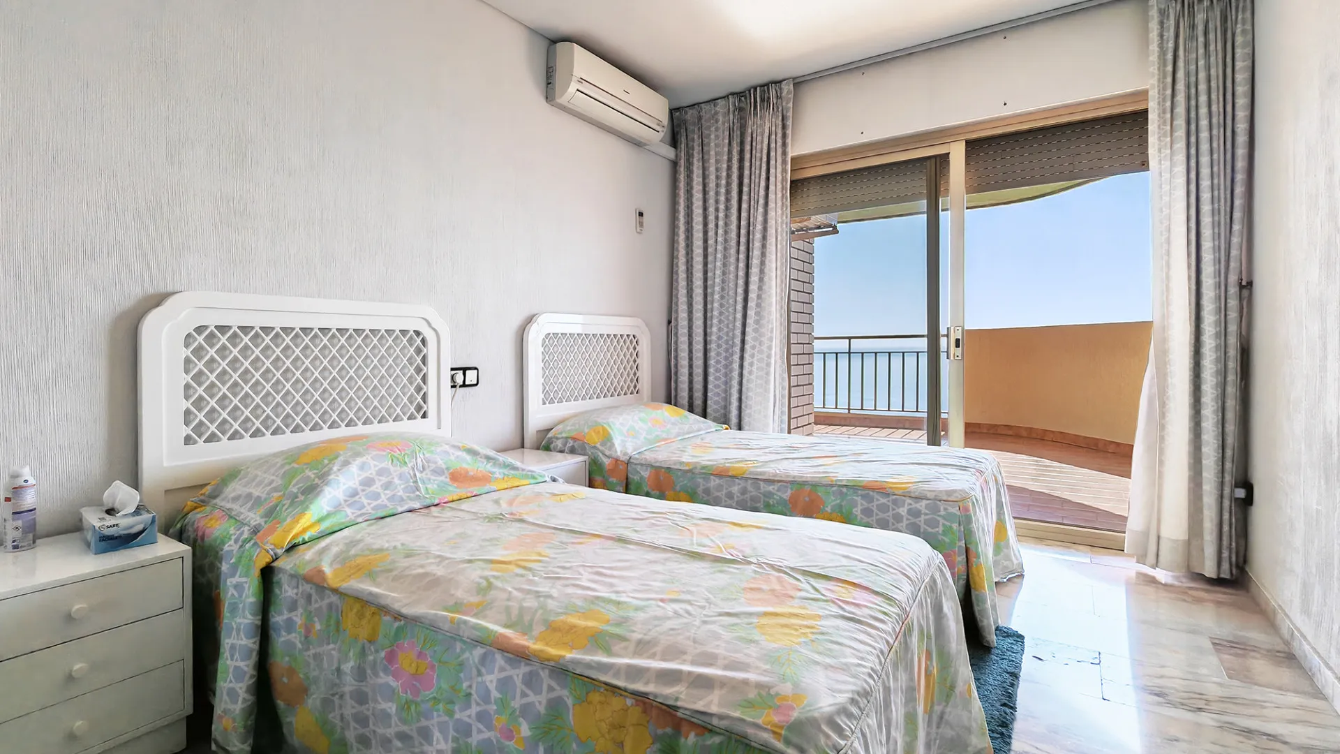 Buy apartment in Los Boliches