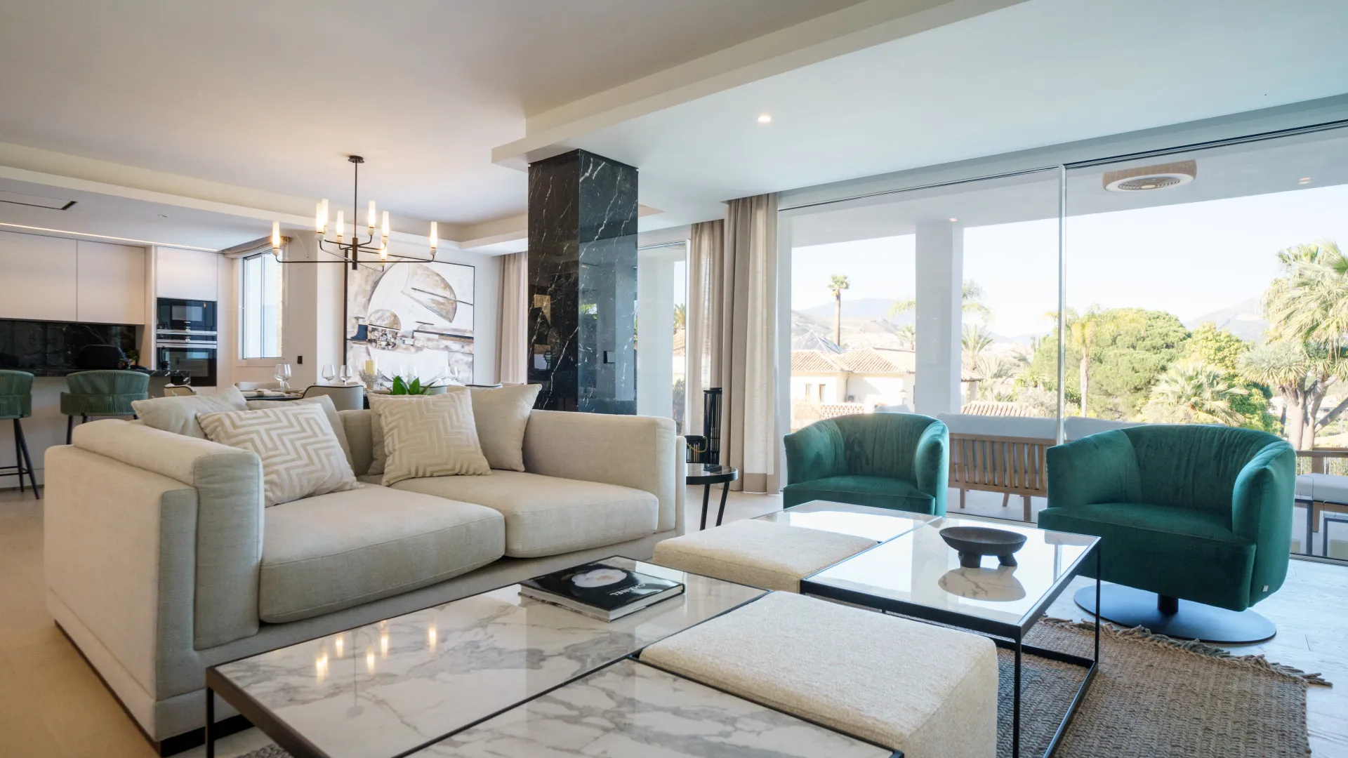 Se vende villa en Las Brisas