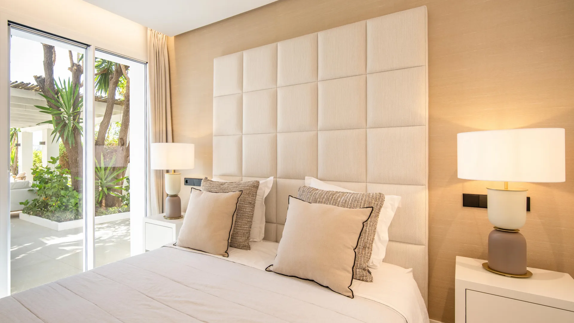 Se vende villa en Las Brisas