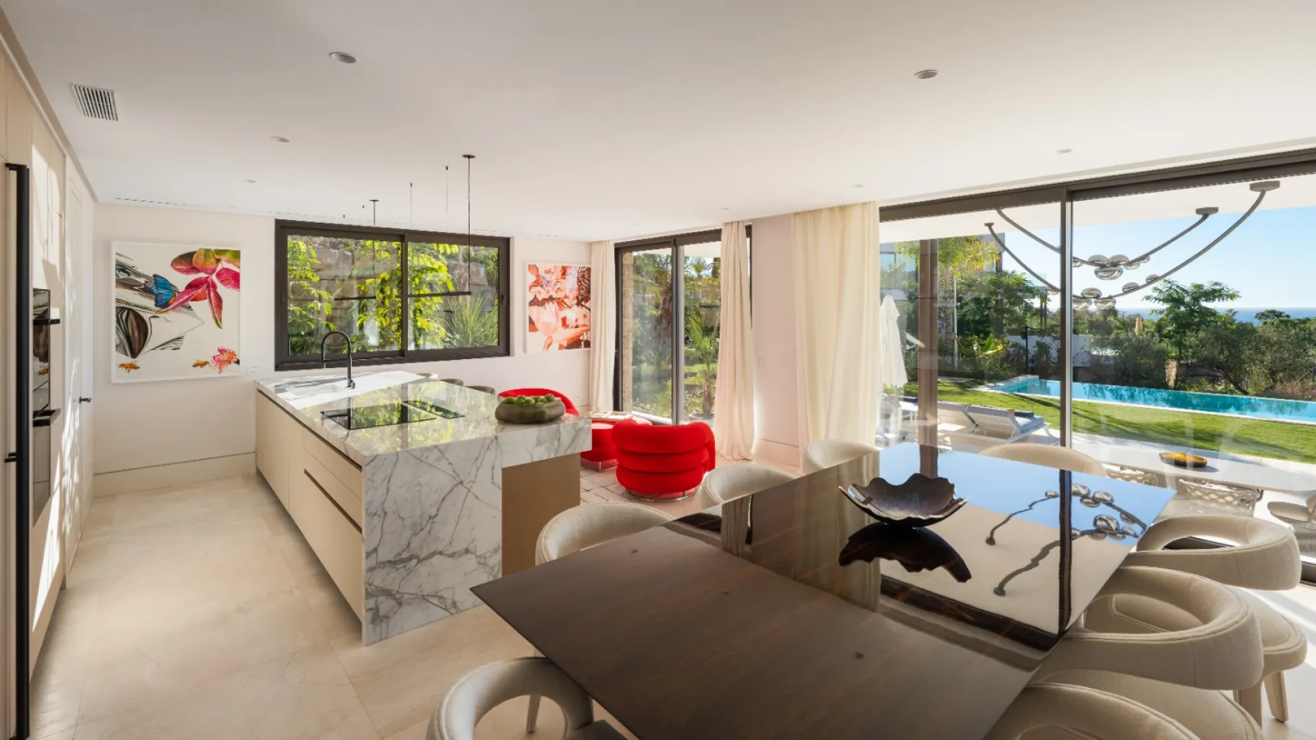 For sale 5 bedrooms villa in Marbella Hill Club