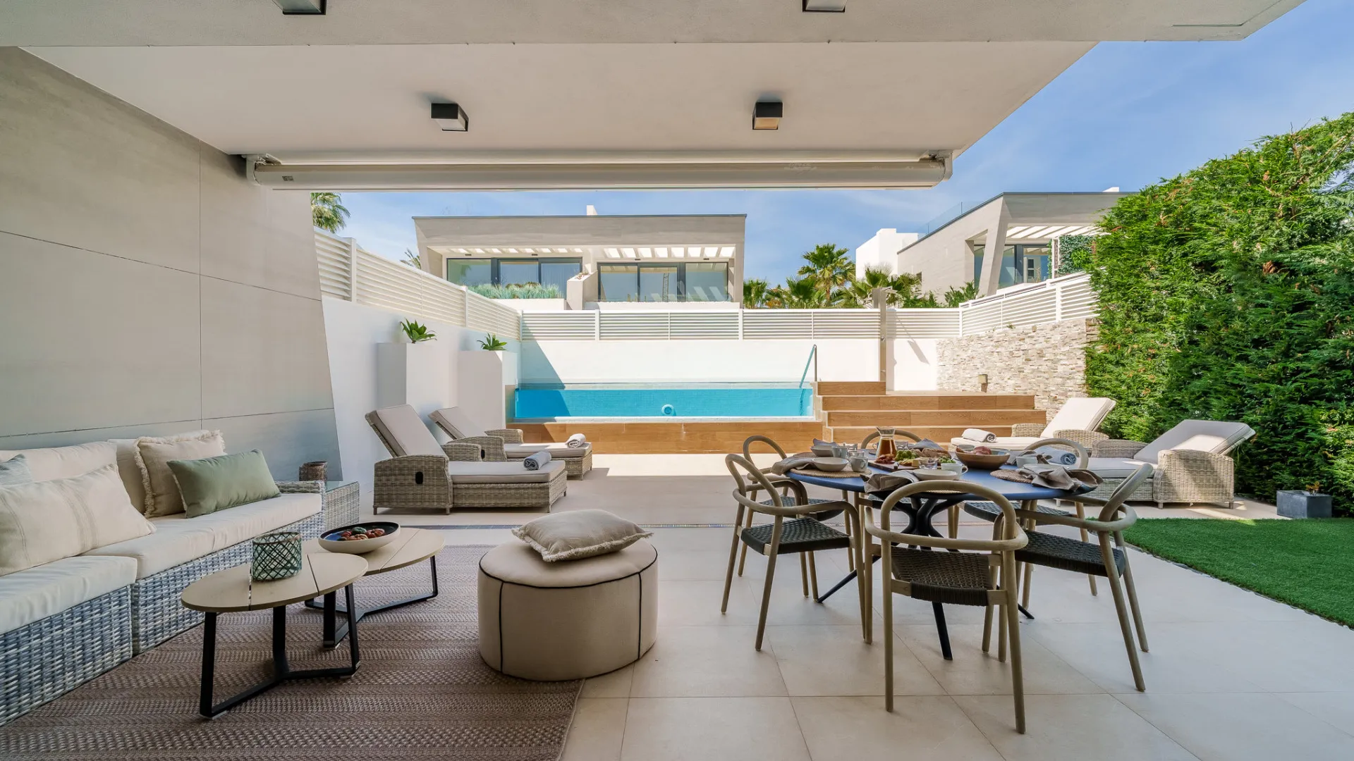 Se vende pareado en Marbella - Puerto Banus con 5 dormitorios