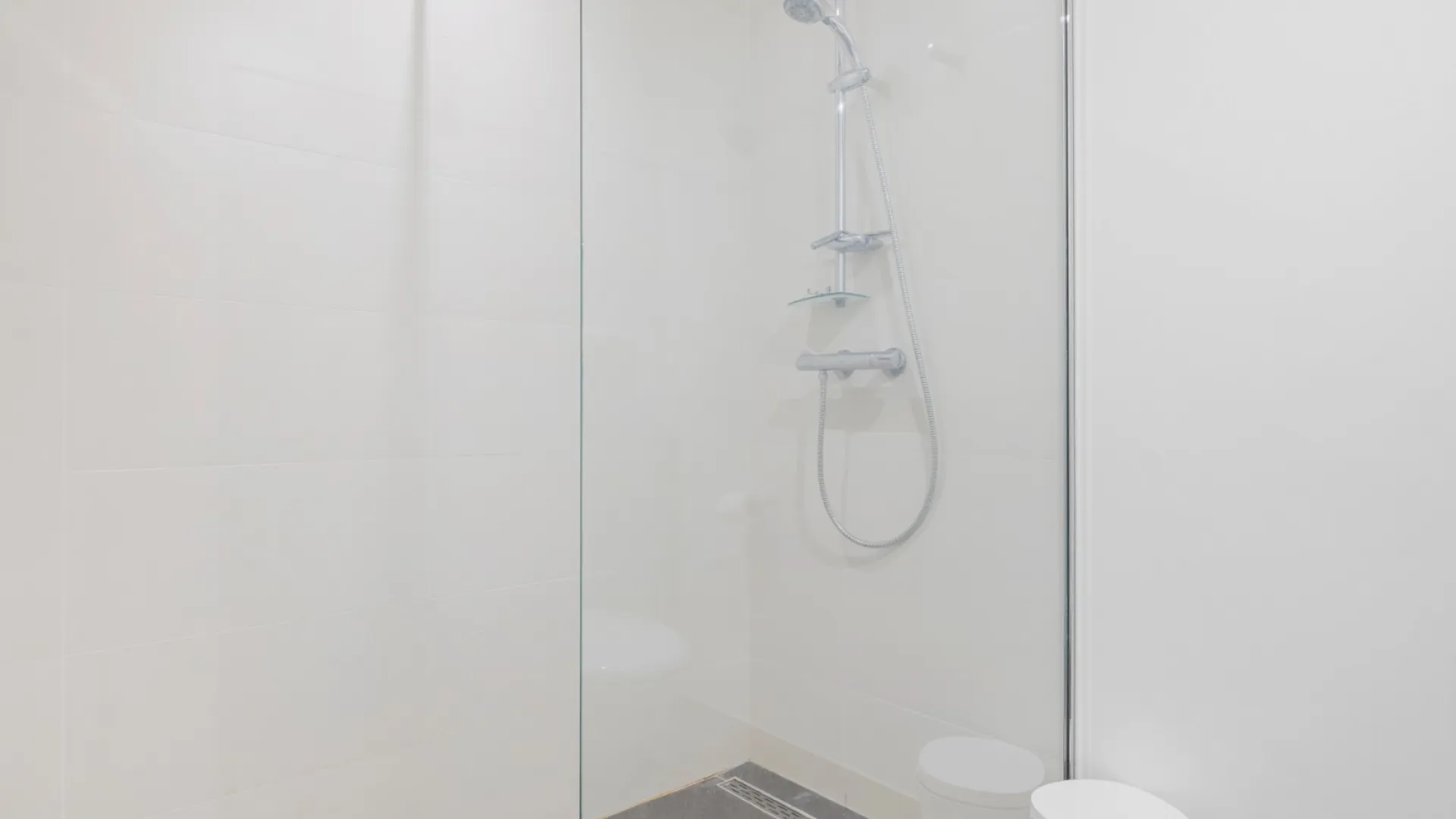 Town house for sale in Benahavis with 5 bedrooms