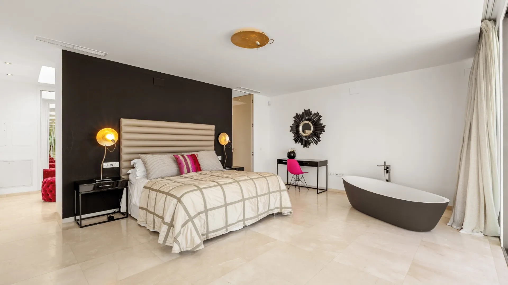 For sale La Cerquilla villa with 7 bedrooms