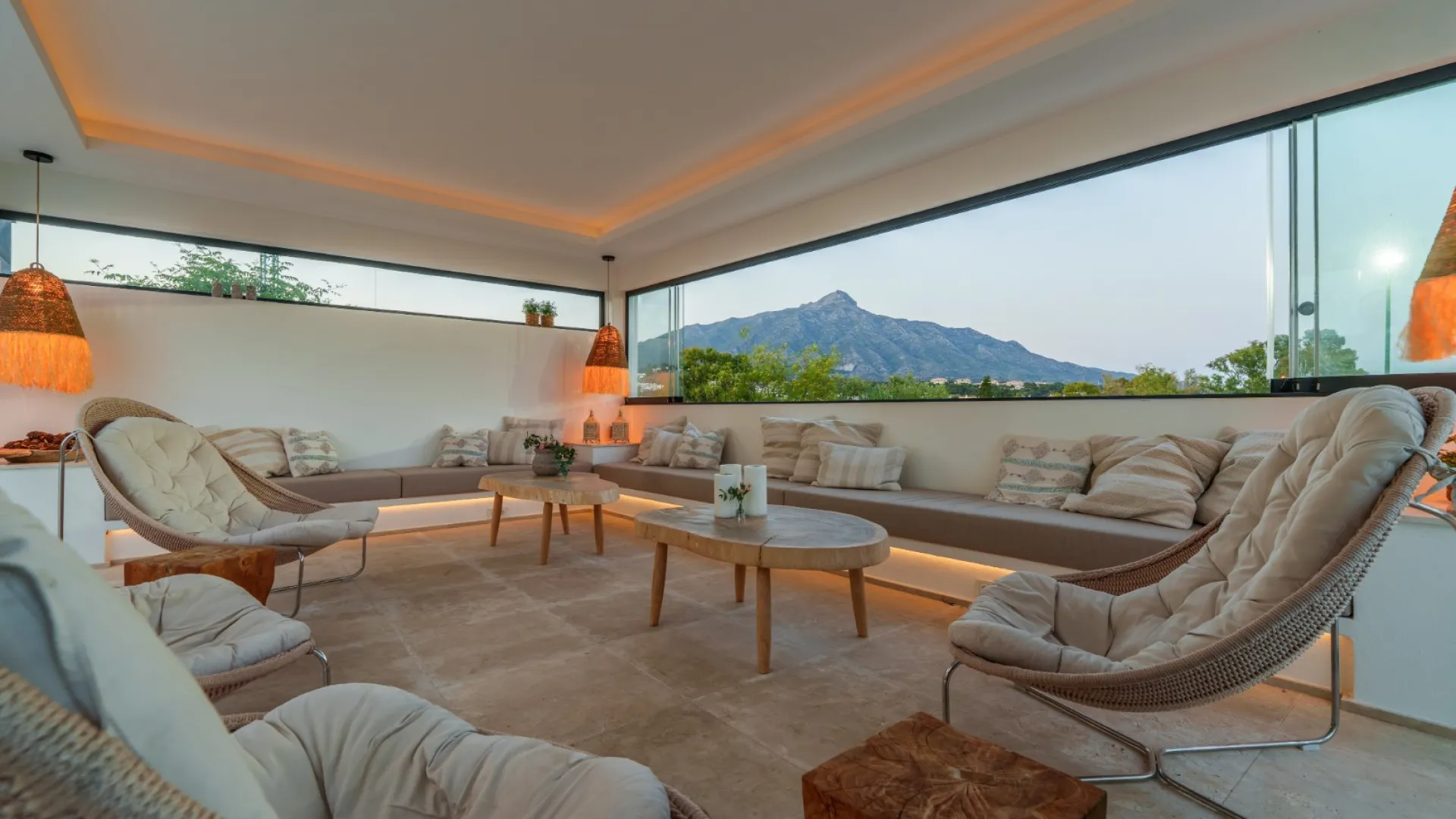 For sale La Cerquilla villa with 7 bedrooms