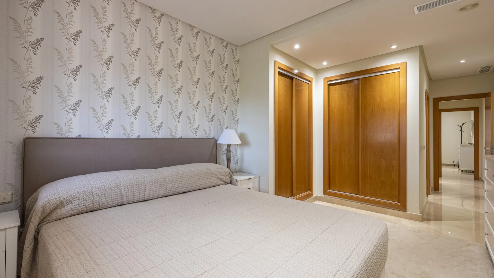 Comprar apartamento en Las Mimosas con 2 dormitorios