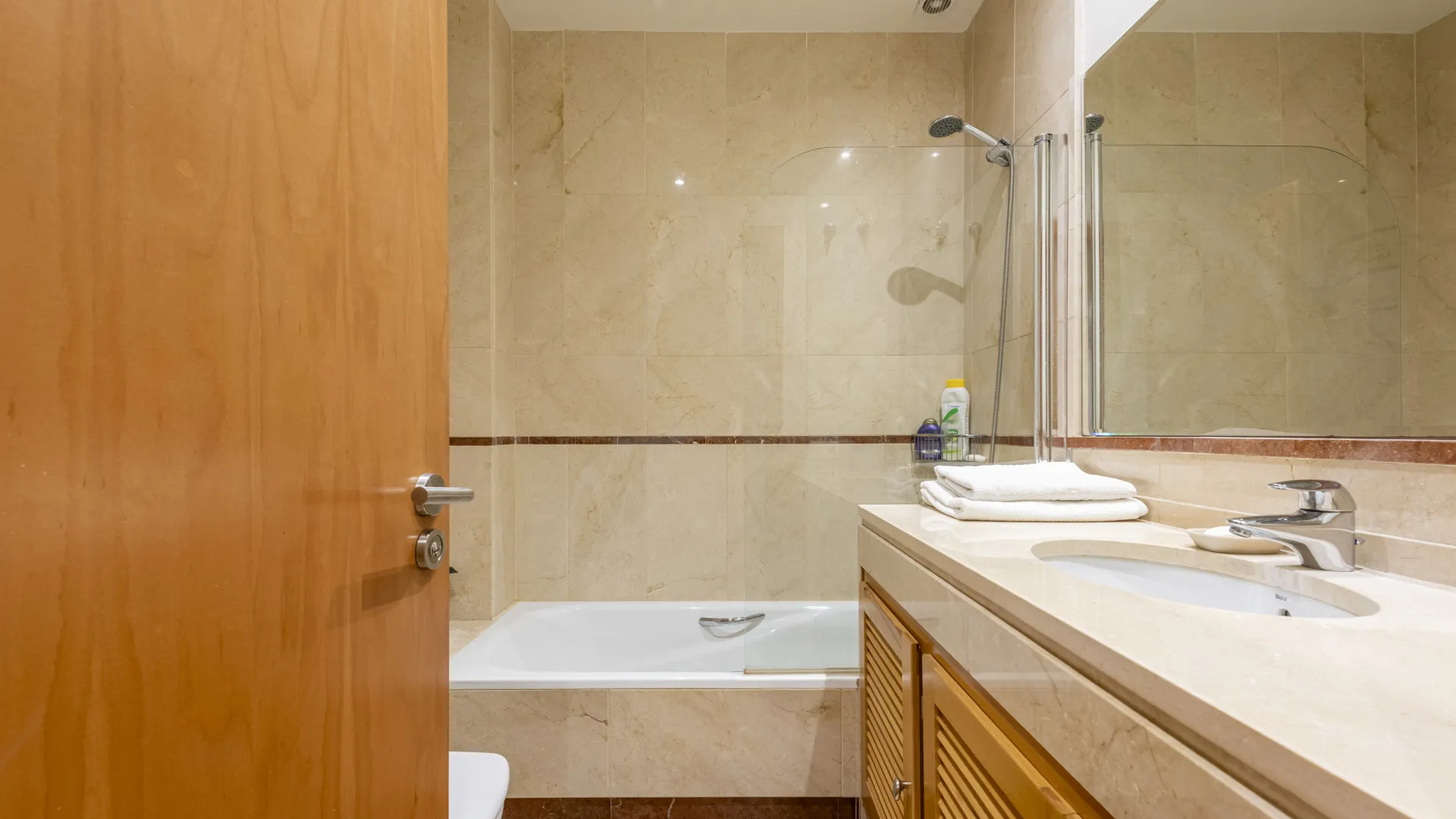 Comprar apartamento en Las Mimosas con 2 dormitorios