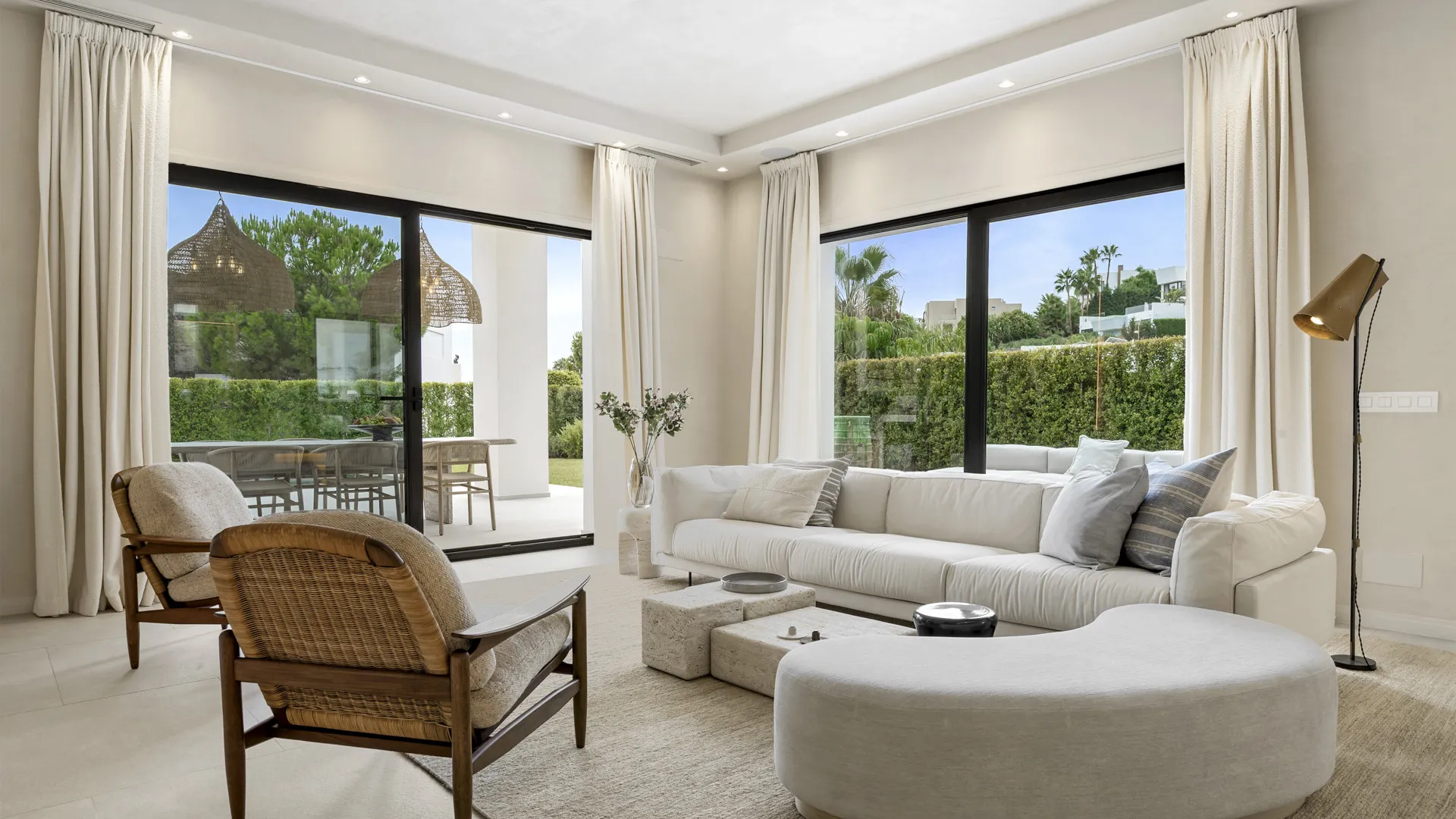 For sale La Alqueria villa with 4 bedrooms