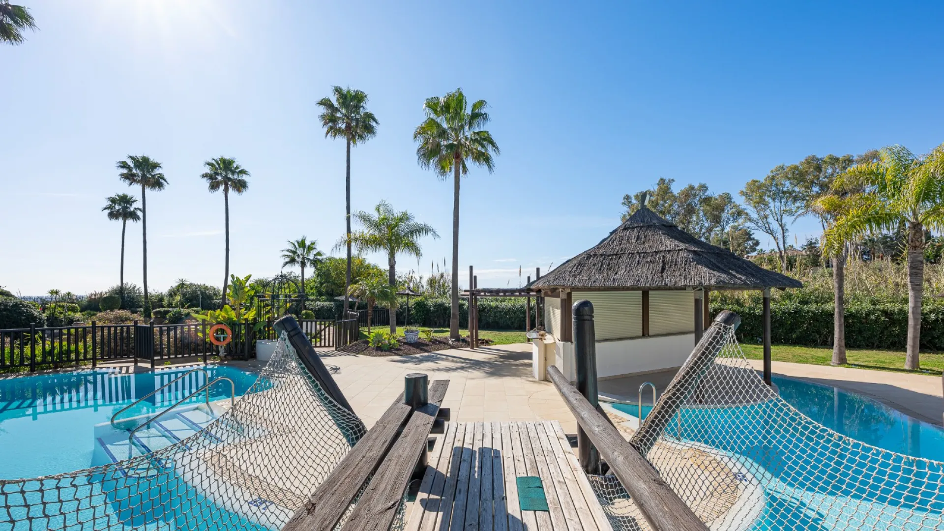 Estepona apartment for sale