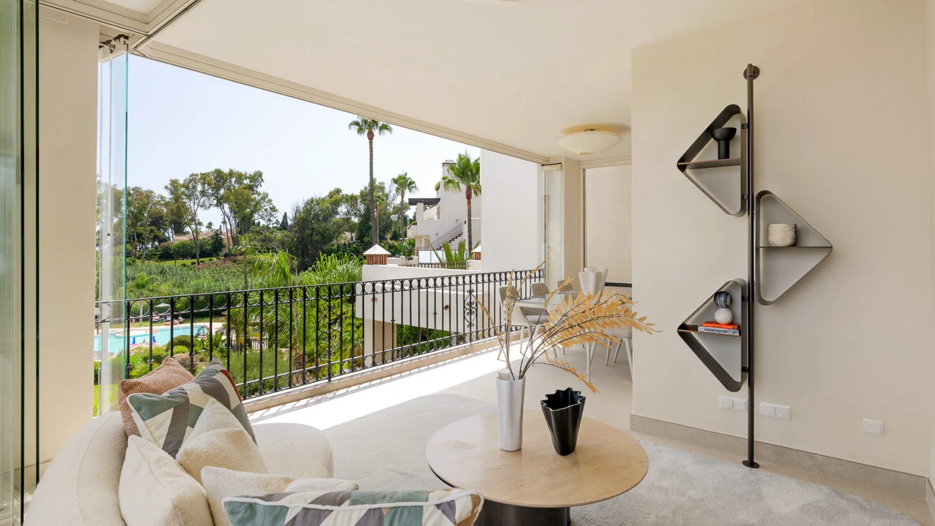 Estepona apartment for sale