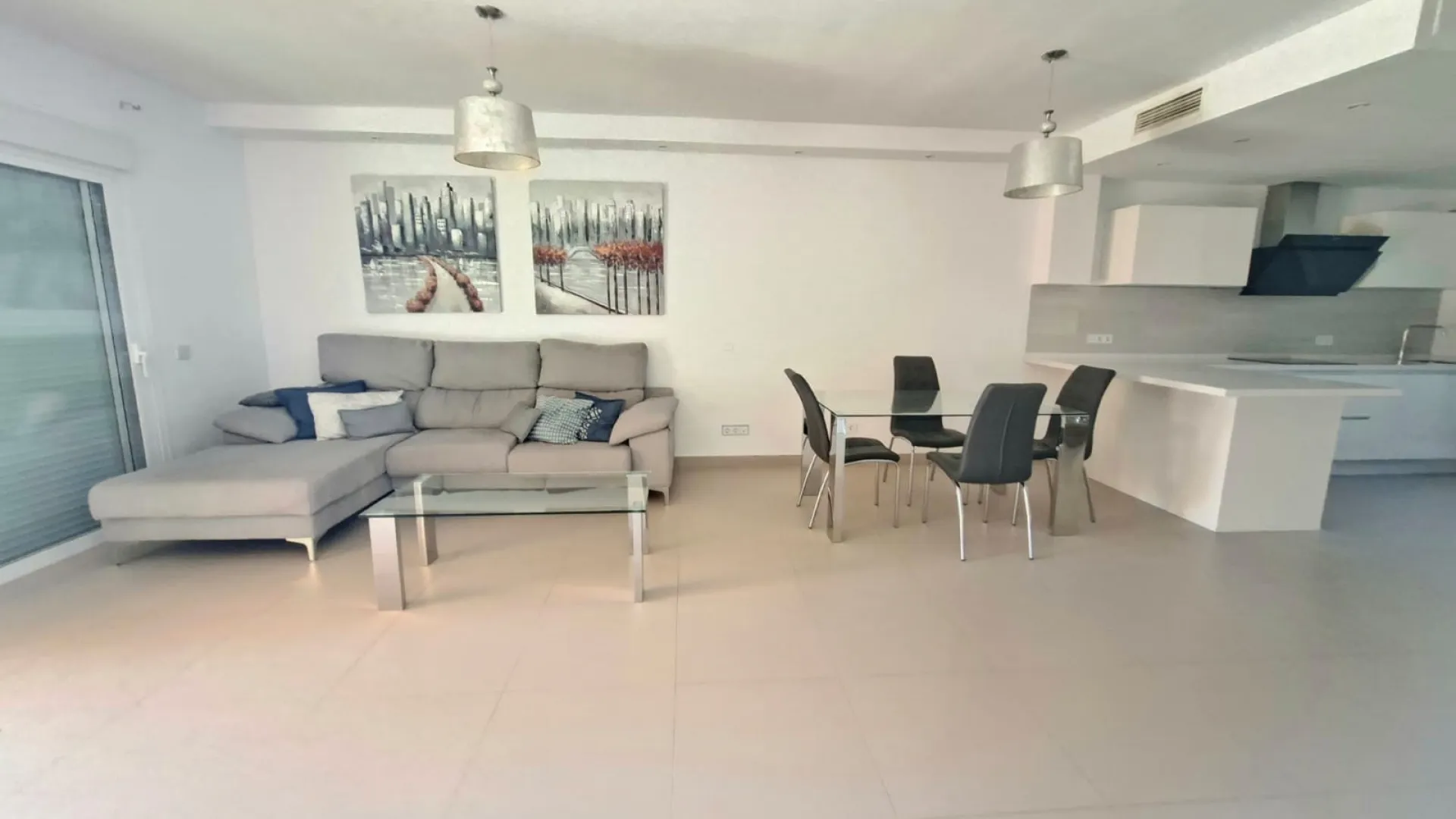 For sale town house in Paraiso Alto