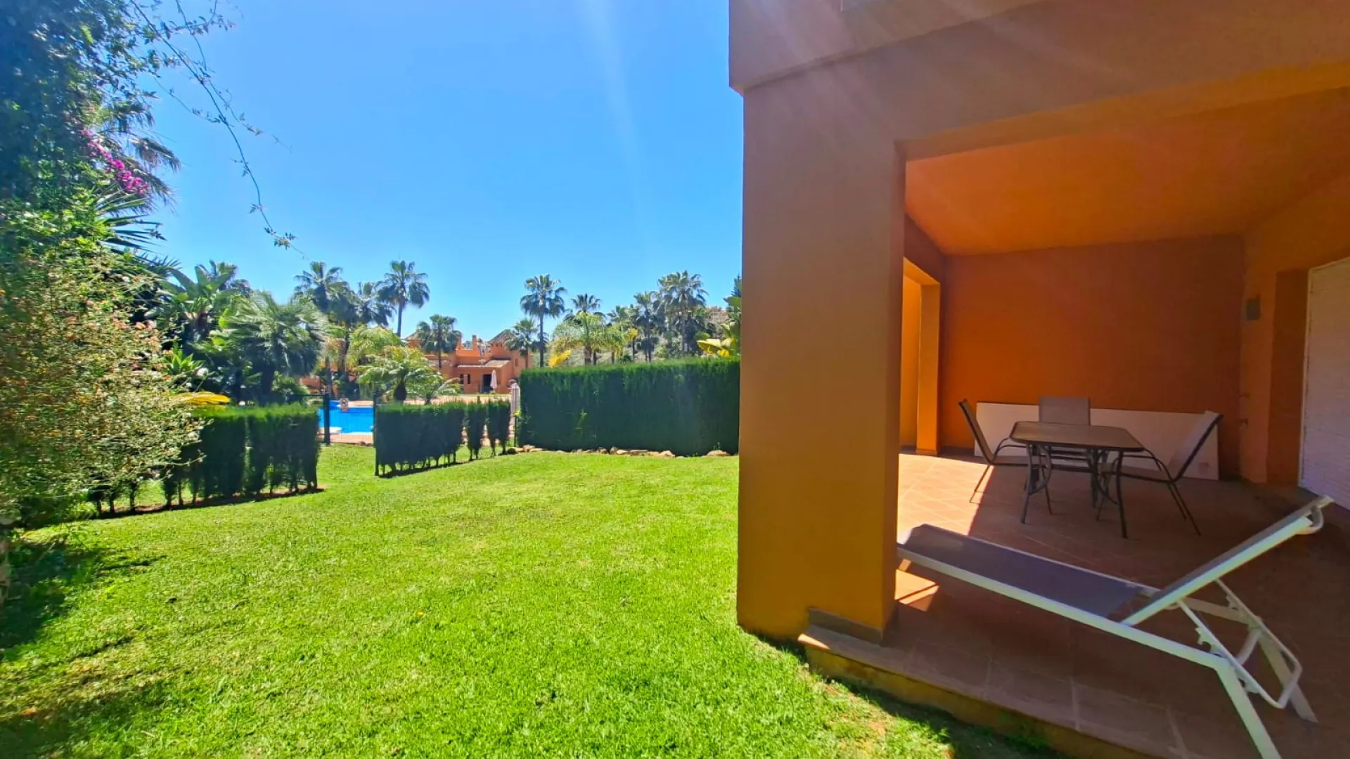 For sale town house in Paraiso Alto
