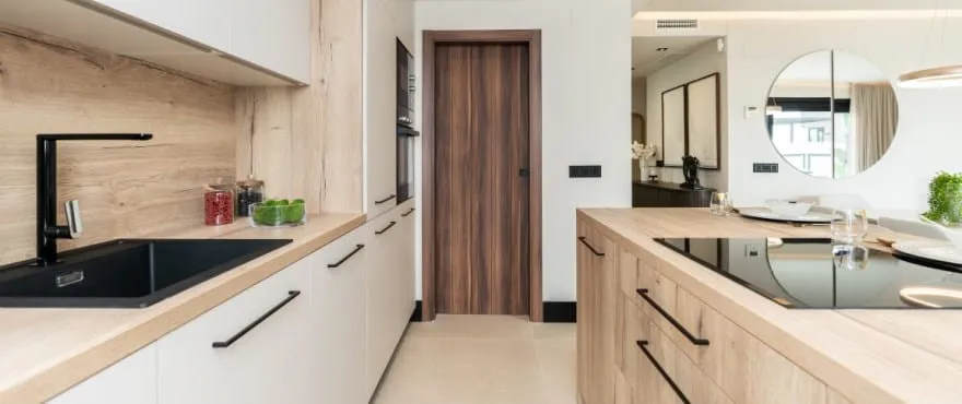 For sale Nueva Andalucia duplex penthouse with 3 bedrooms