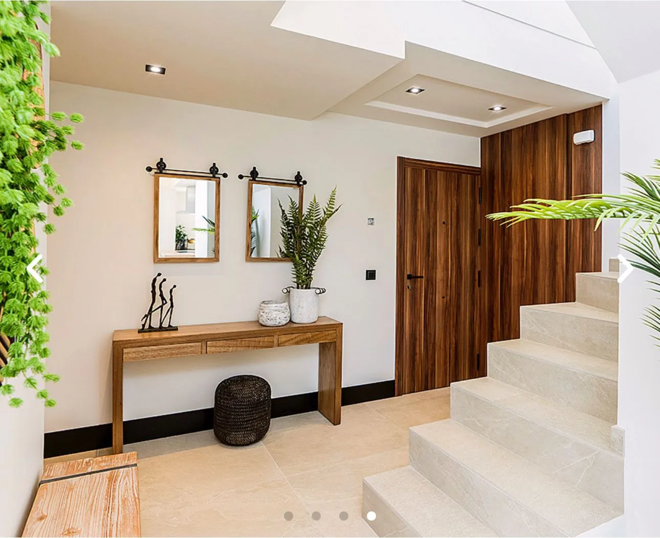 For sale Nueva Andalucia duplex penthouse with 3 bedrooms