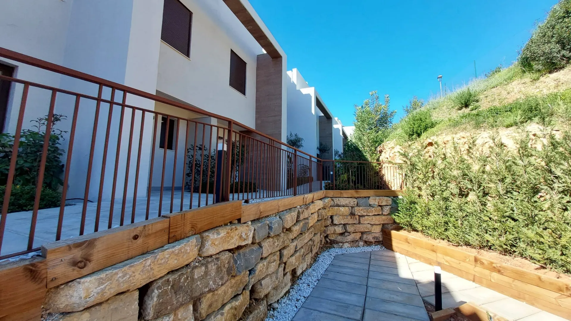 Se vende adosado de 3 dormitorios en Carretera de Istan