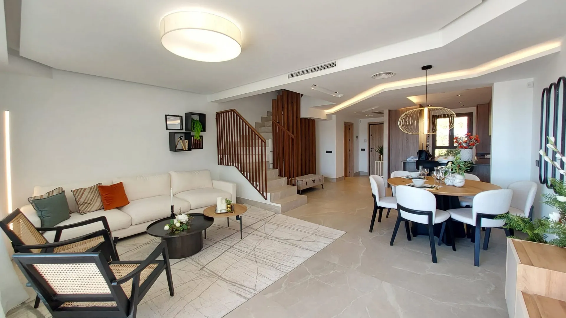 Se vende adosado de 3 dormitorios en Carretera de Istan