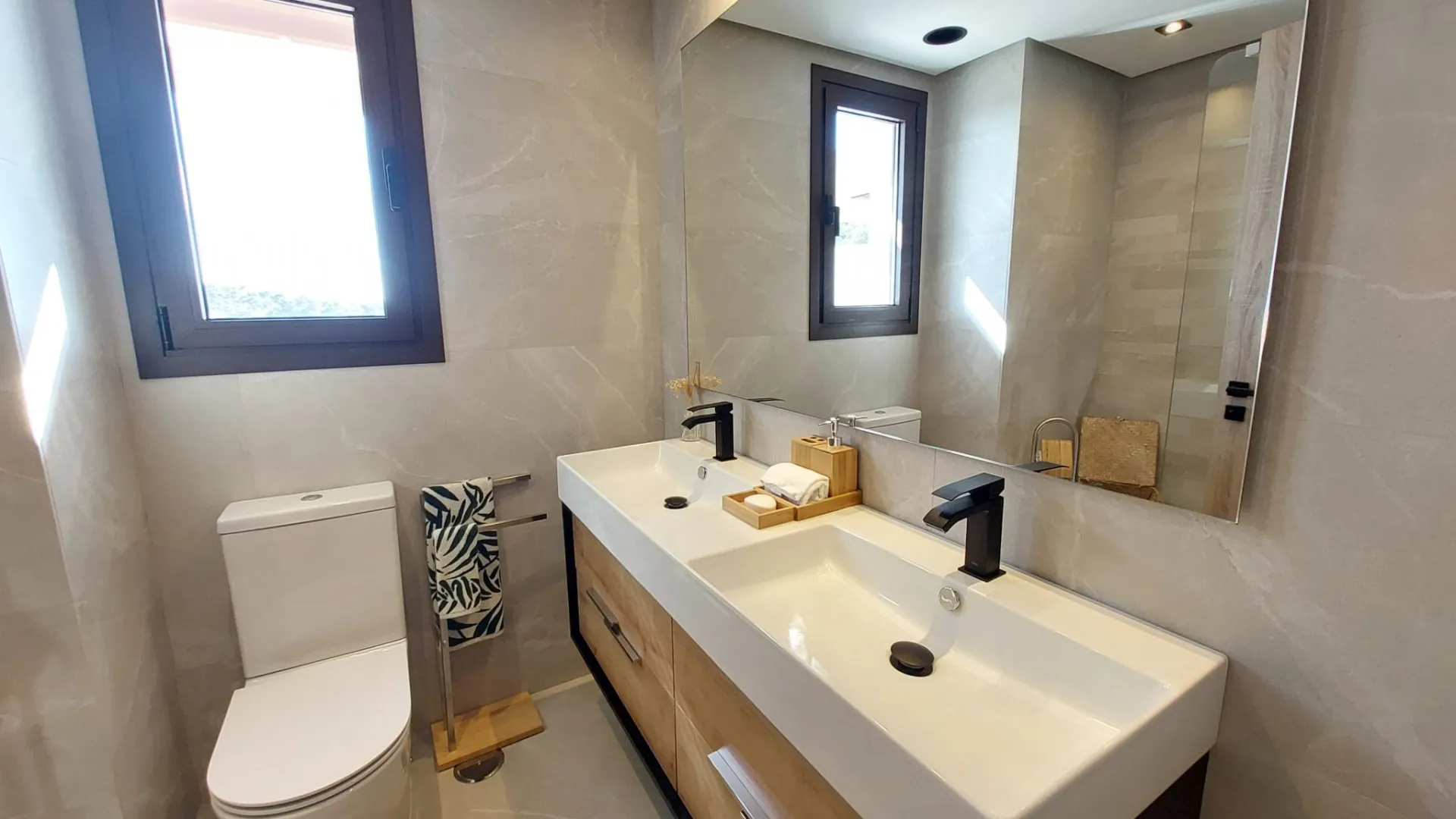 Se vende adosado de 3 dormitorios en Carretera de Istan