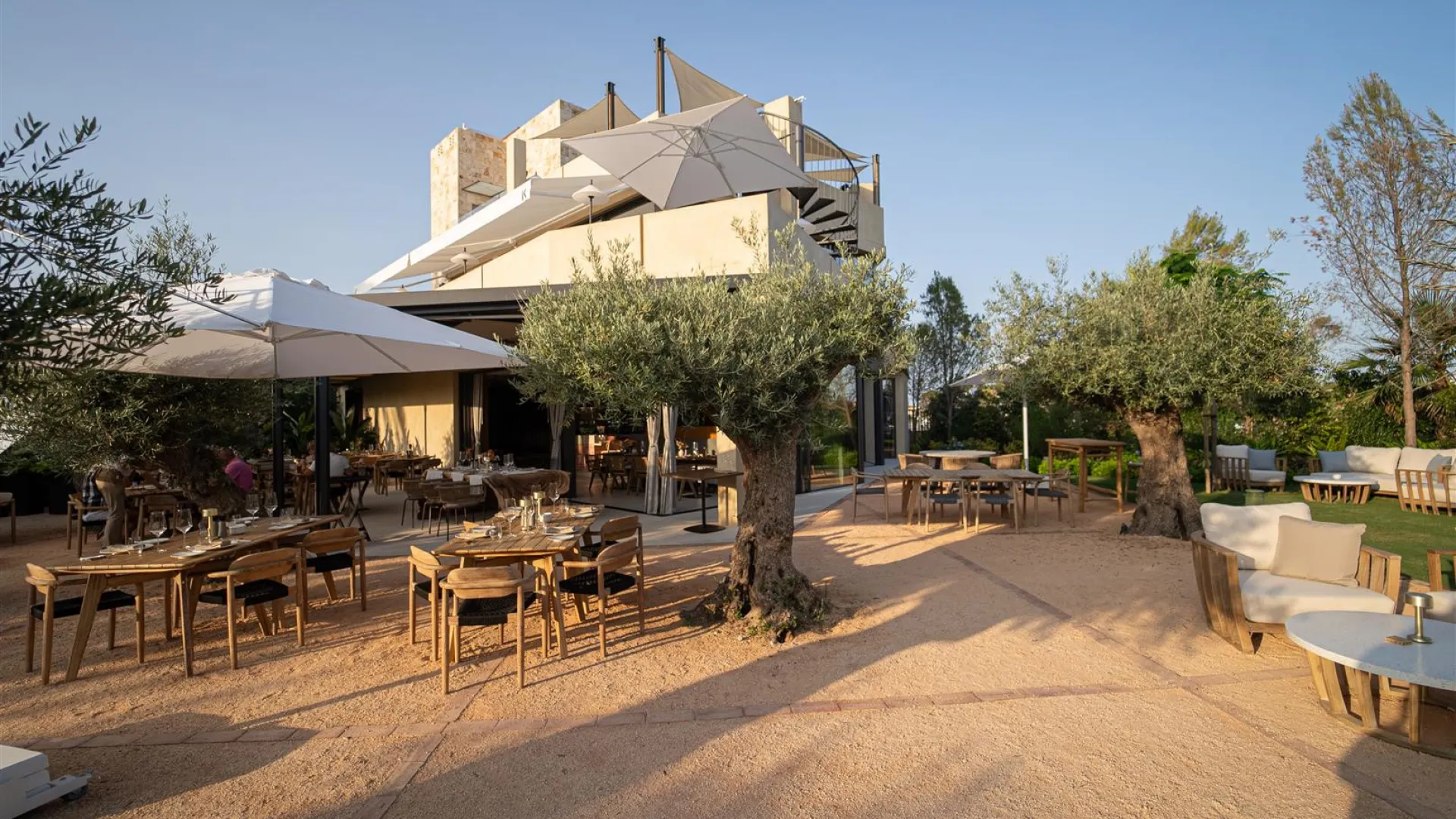 For sale New Golden Mile restaurant