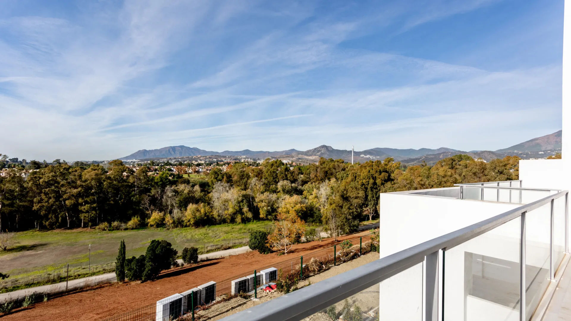 Semi detached villa for sale in Alta Vista