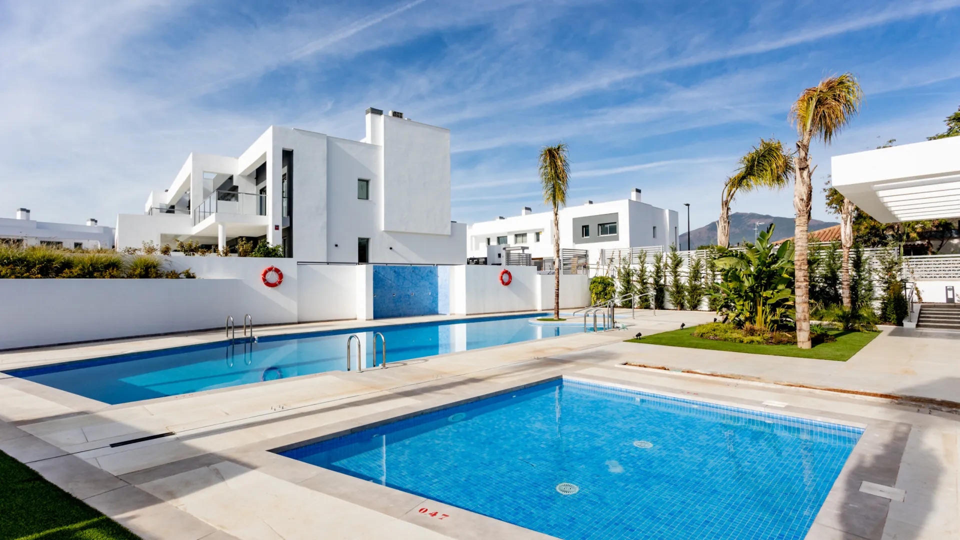 Semi detached villa for sale in Alta Vista