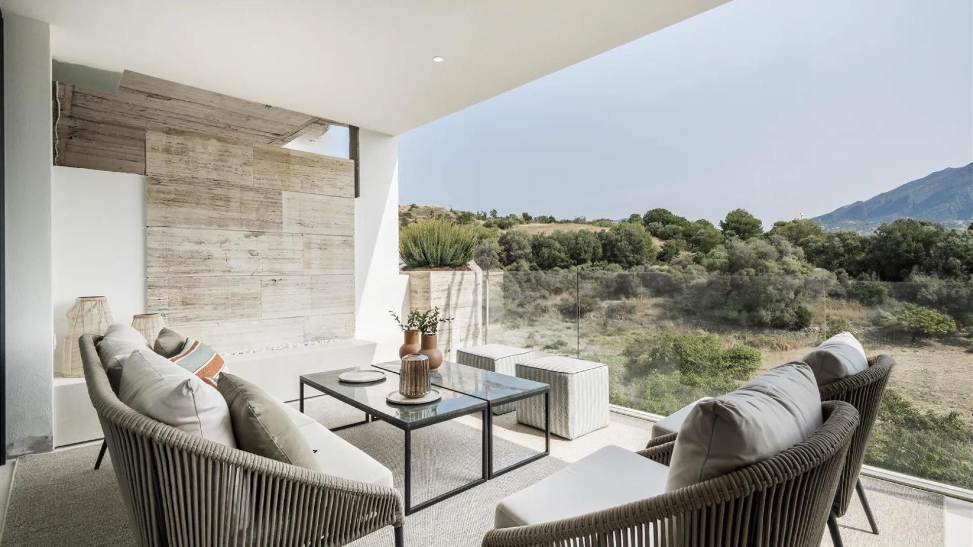 Aloha, apartamento con 2 dormitorios en venta