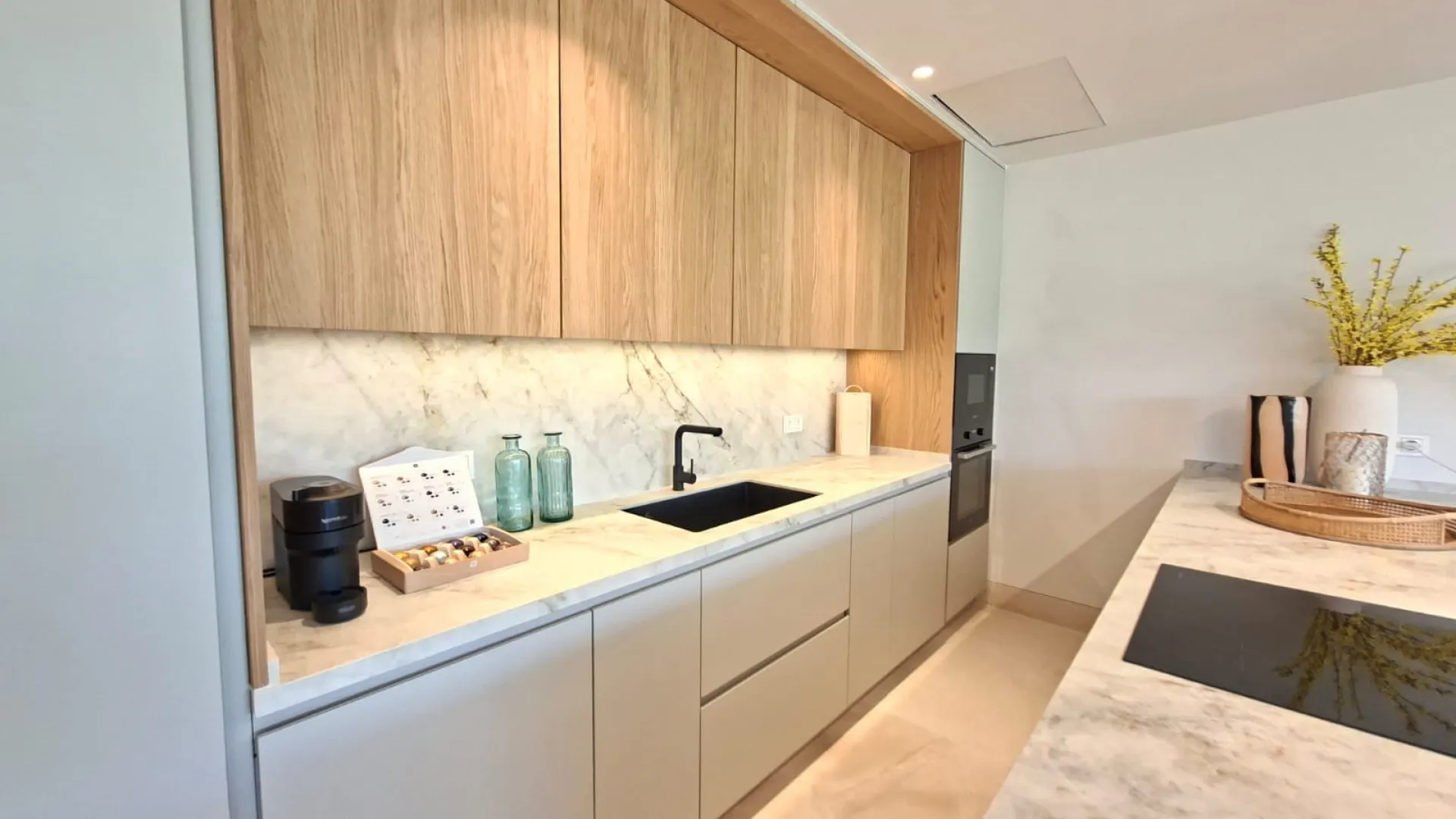 Aloha, apartamento con 2 dormitorios en venta