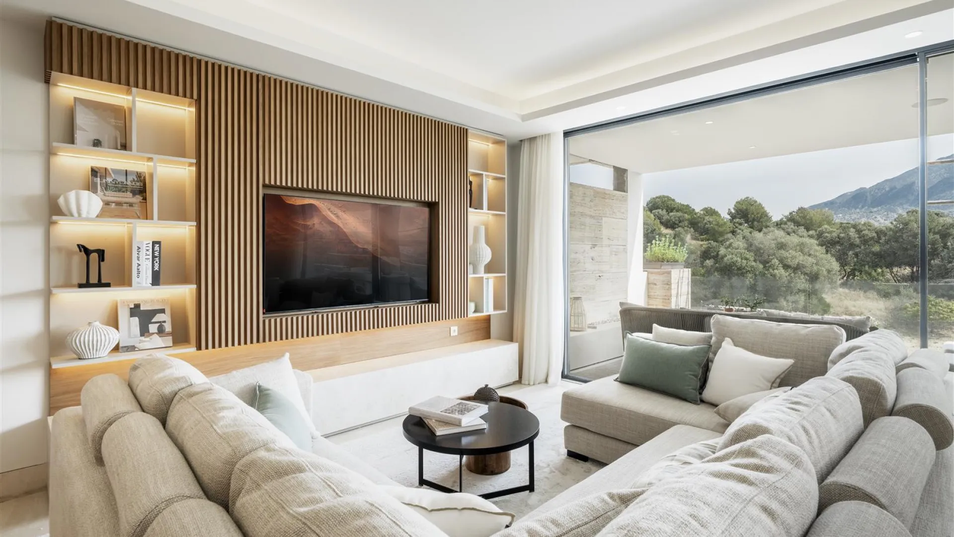 Aloha, apartamento con 2 dormitorios en venta