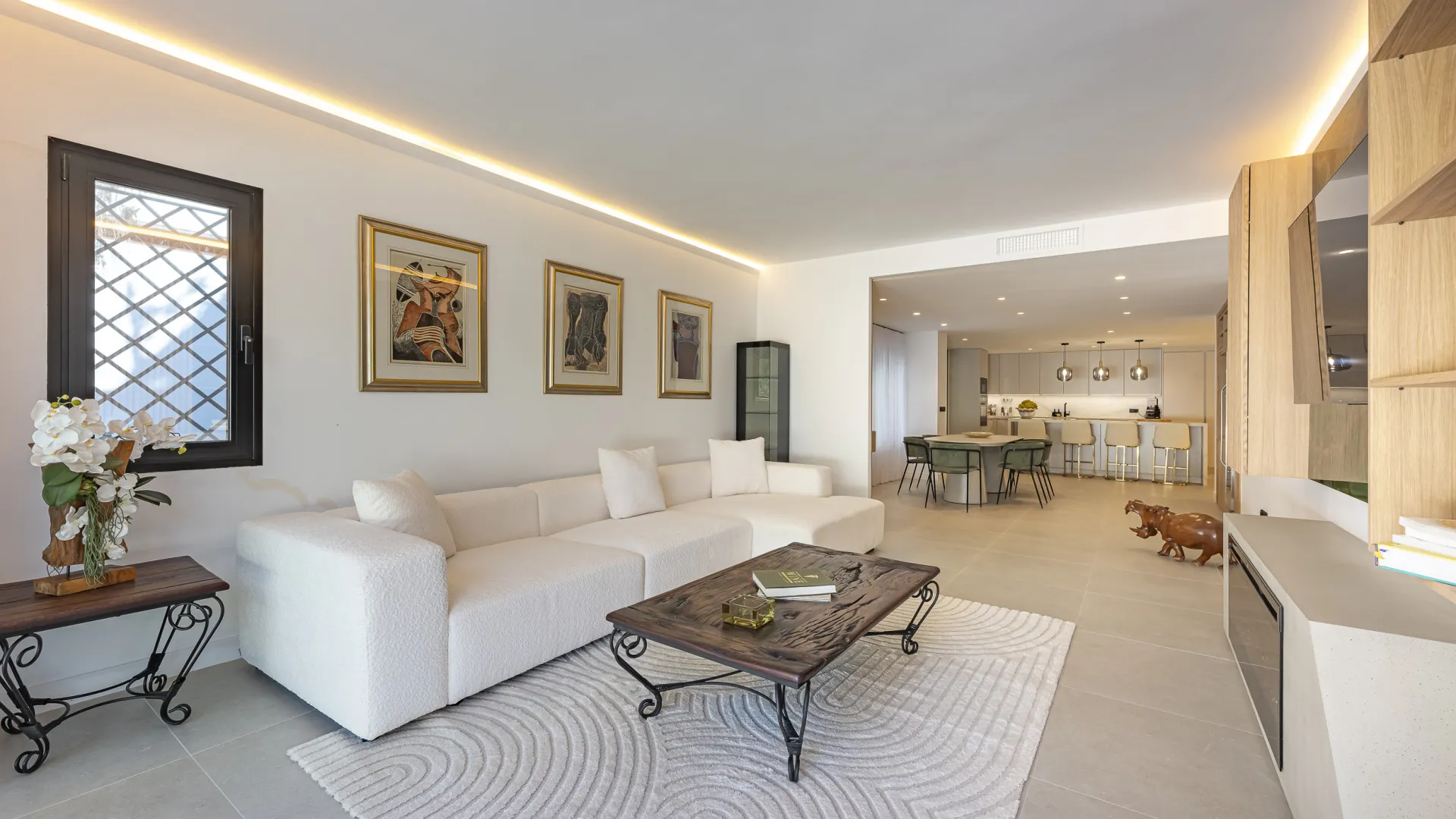 Buy 3 bedrooms ground floor apartment in Kings Hills