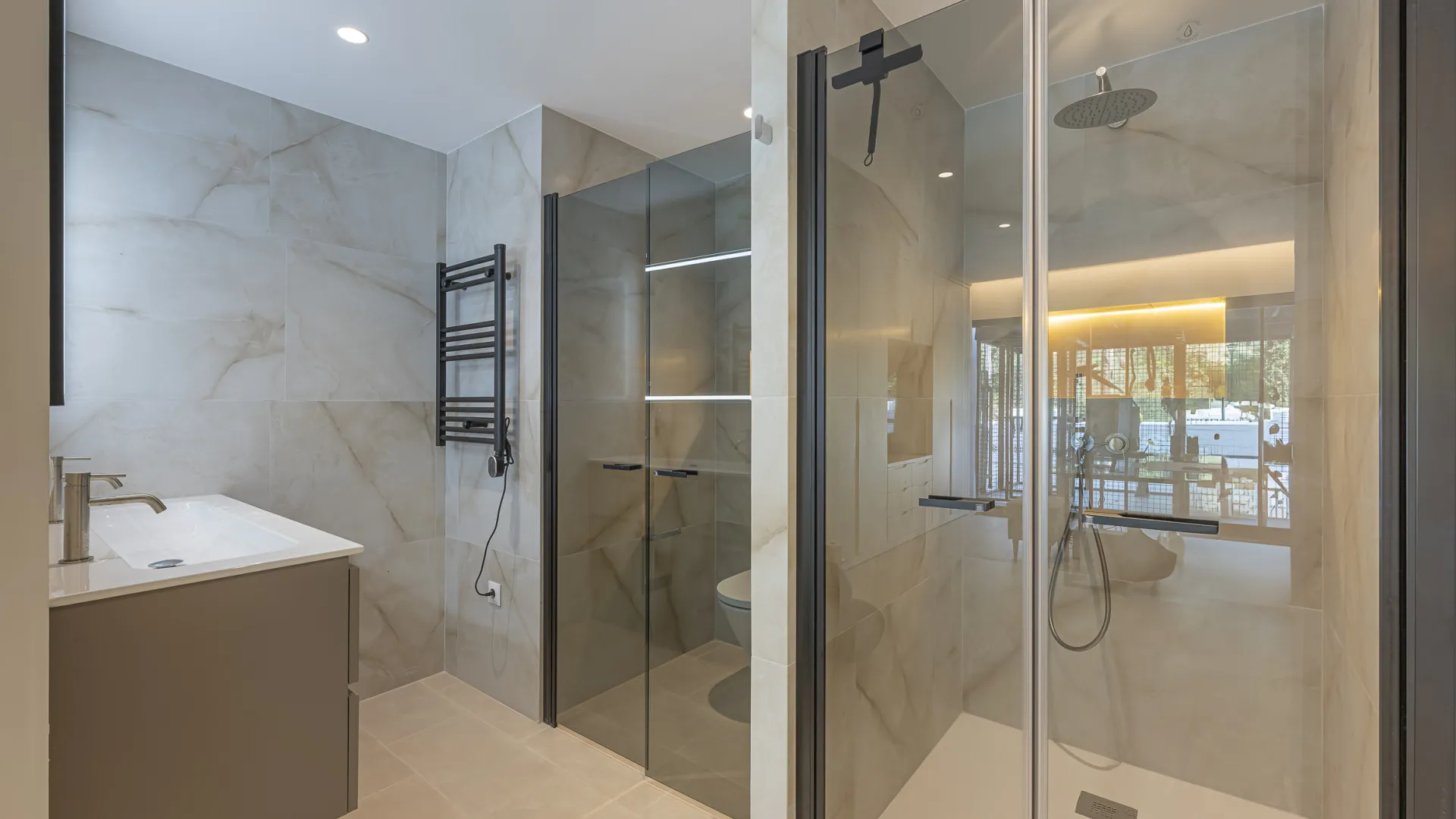 Buy 3 bedrooms ground floor apartment in Kings Hills