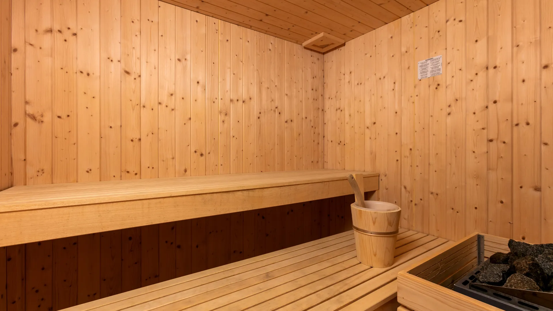 Villa a la venta en Las Lomas del Marbella Club de 6 dormitorios