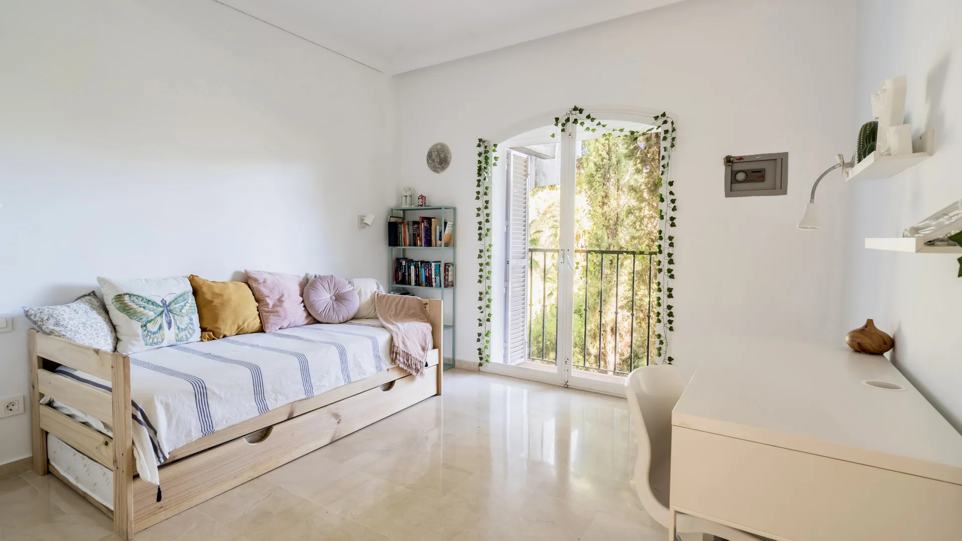 For sale 4 bedrooms town house in La Quinta