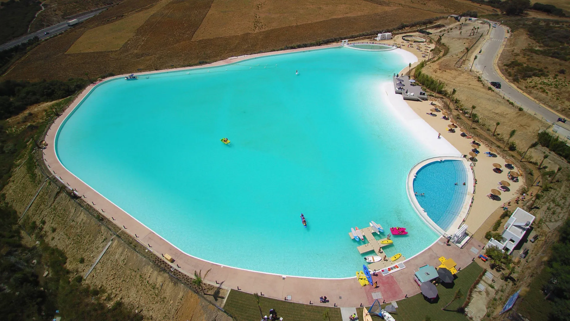 2 bedrooms apartment in Alcazaba Lagoon for sale