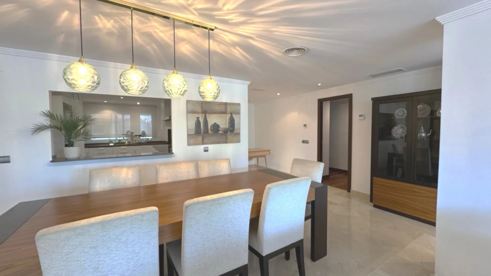 Buy apartment in Magna Marbella