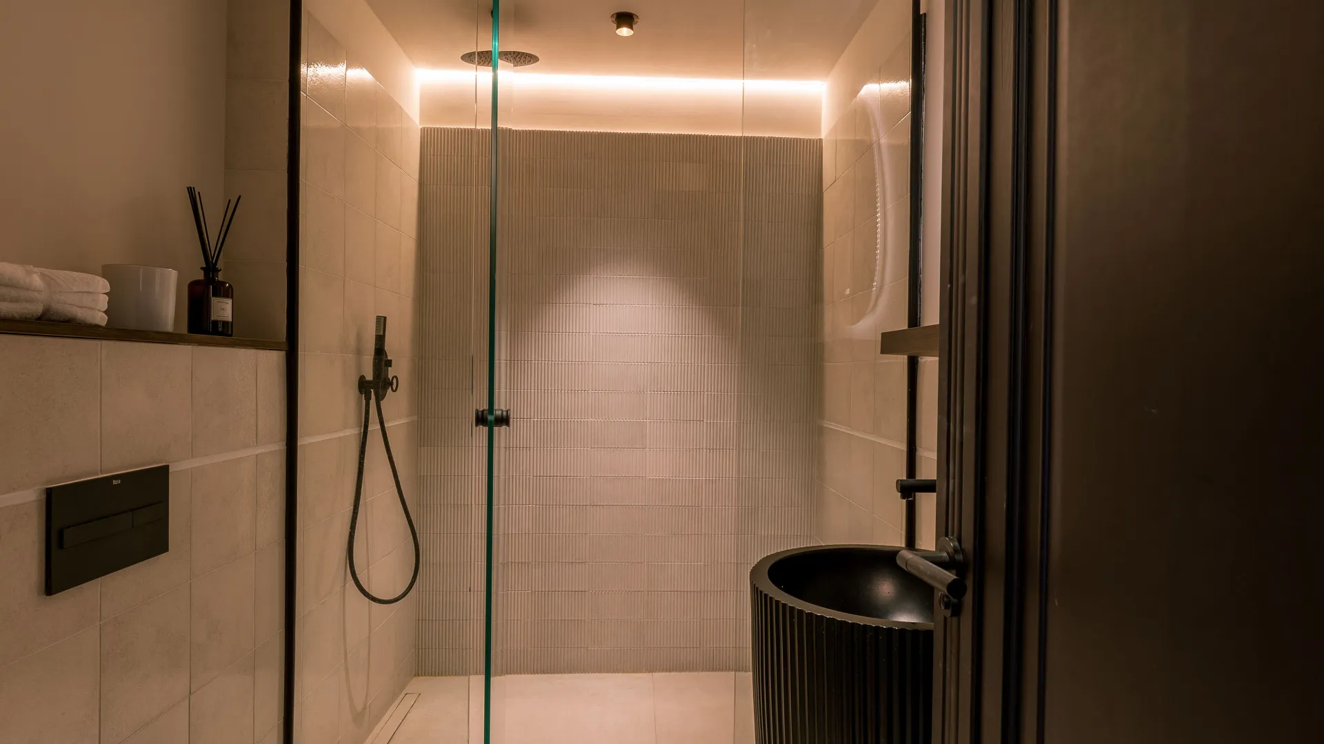 For sale villa in Nueva Andalucia