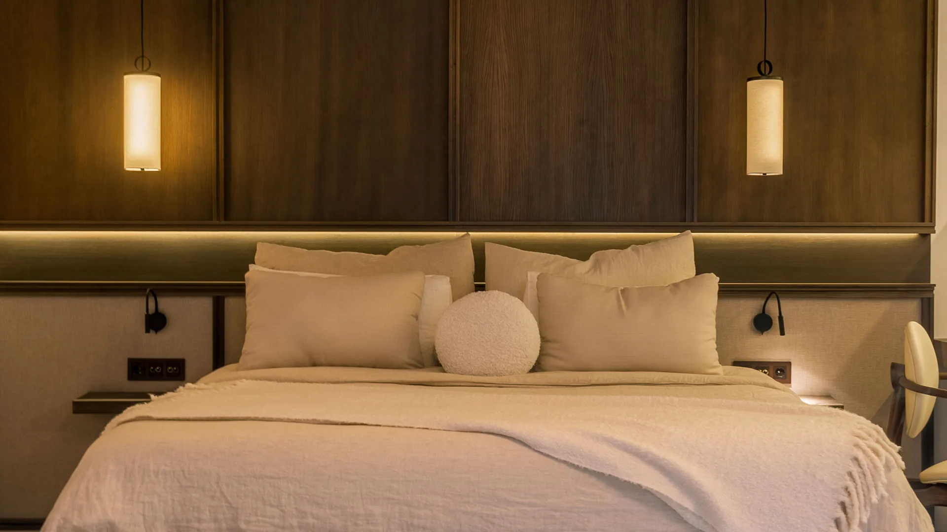 For sale villa in Nueva Andalucia