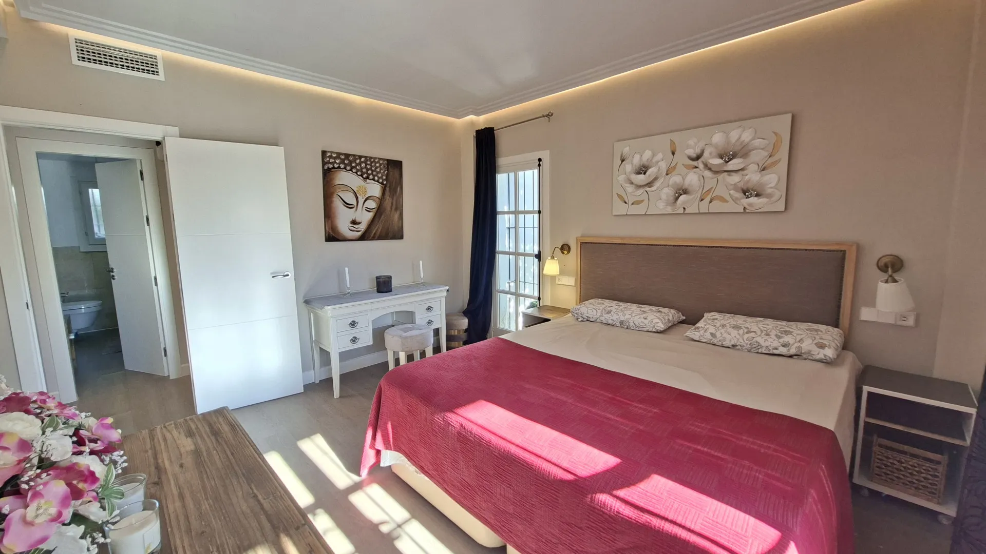 3 bedrooms Las Cascadas ground floor apartment for sale